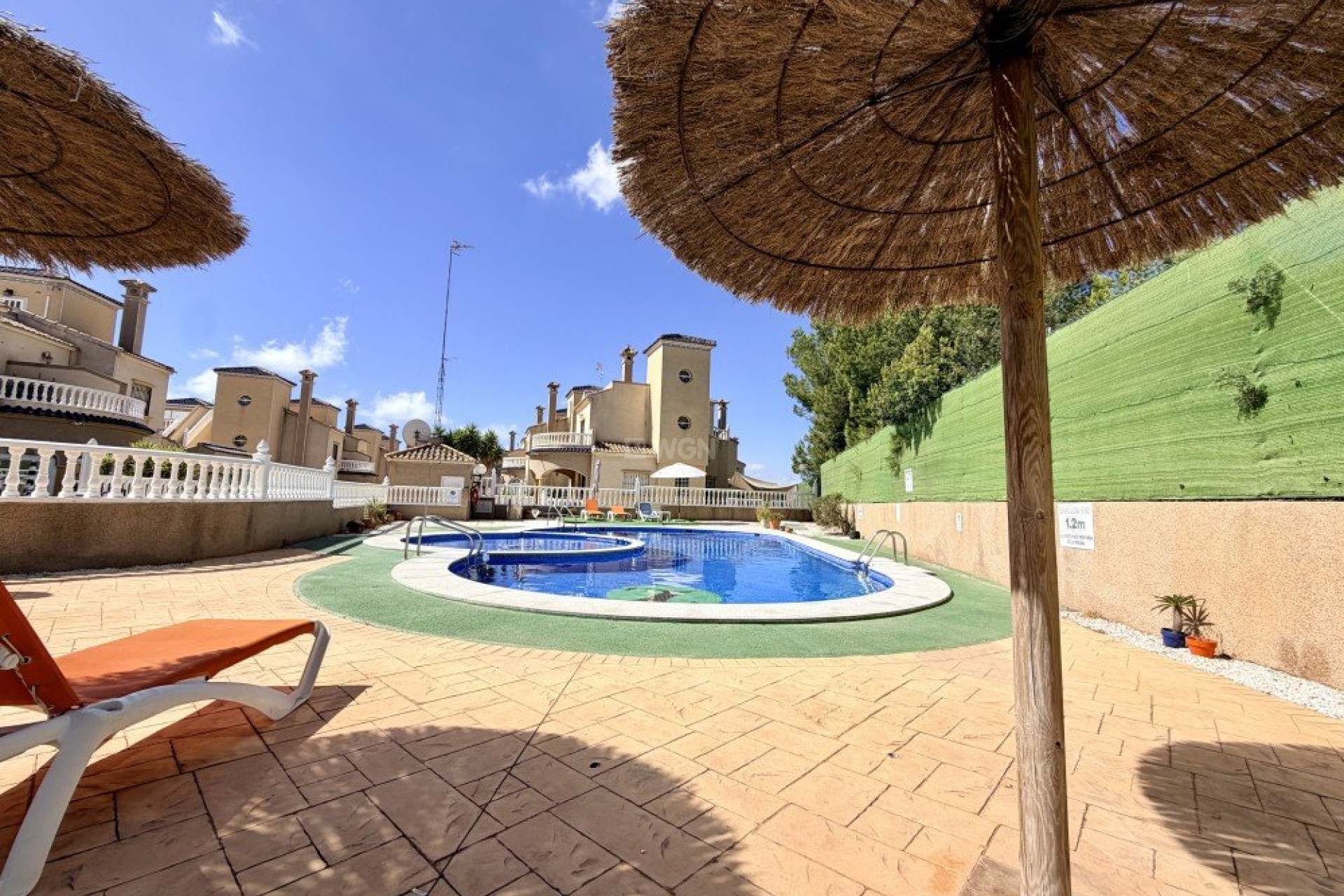 Odsprzedaż - Kamienica - Orihuela Costa - Costa Blanca