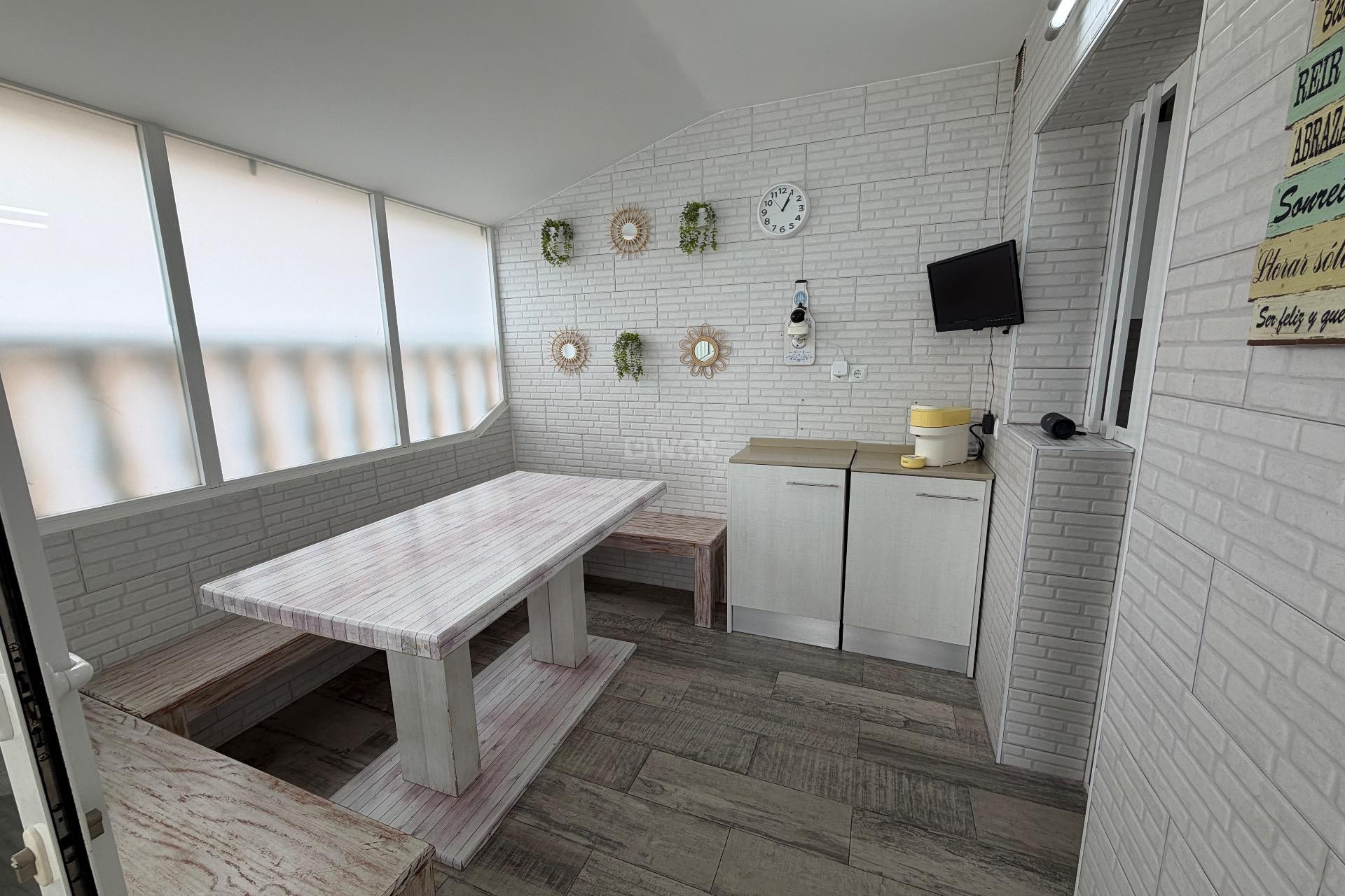 Odsprzedaż - Kamienica - Orihuela Costa - La Zenia