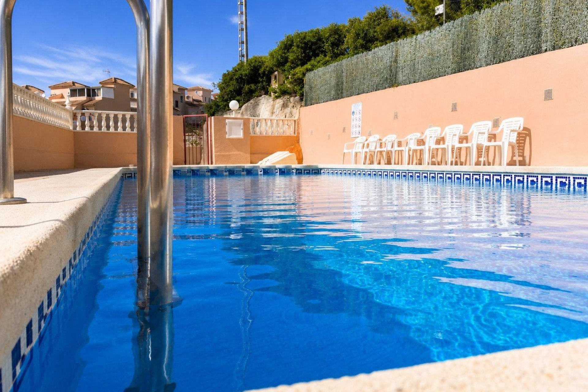 Odsprzedaż - Kamienica - Orihuela Costa - La Zenia