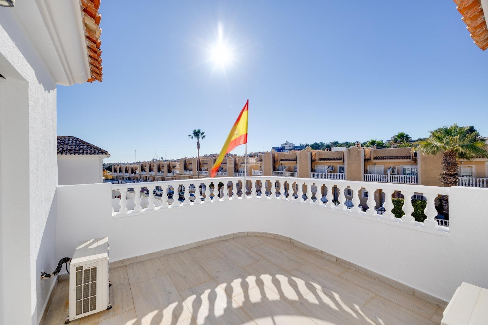 Odsprzedaż - Kamienica - Orihuela Costa - Las Filipinas