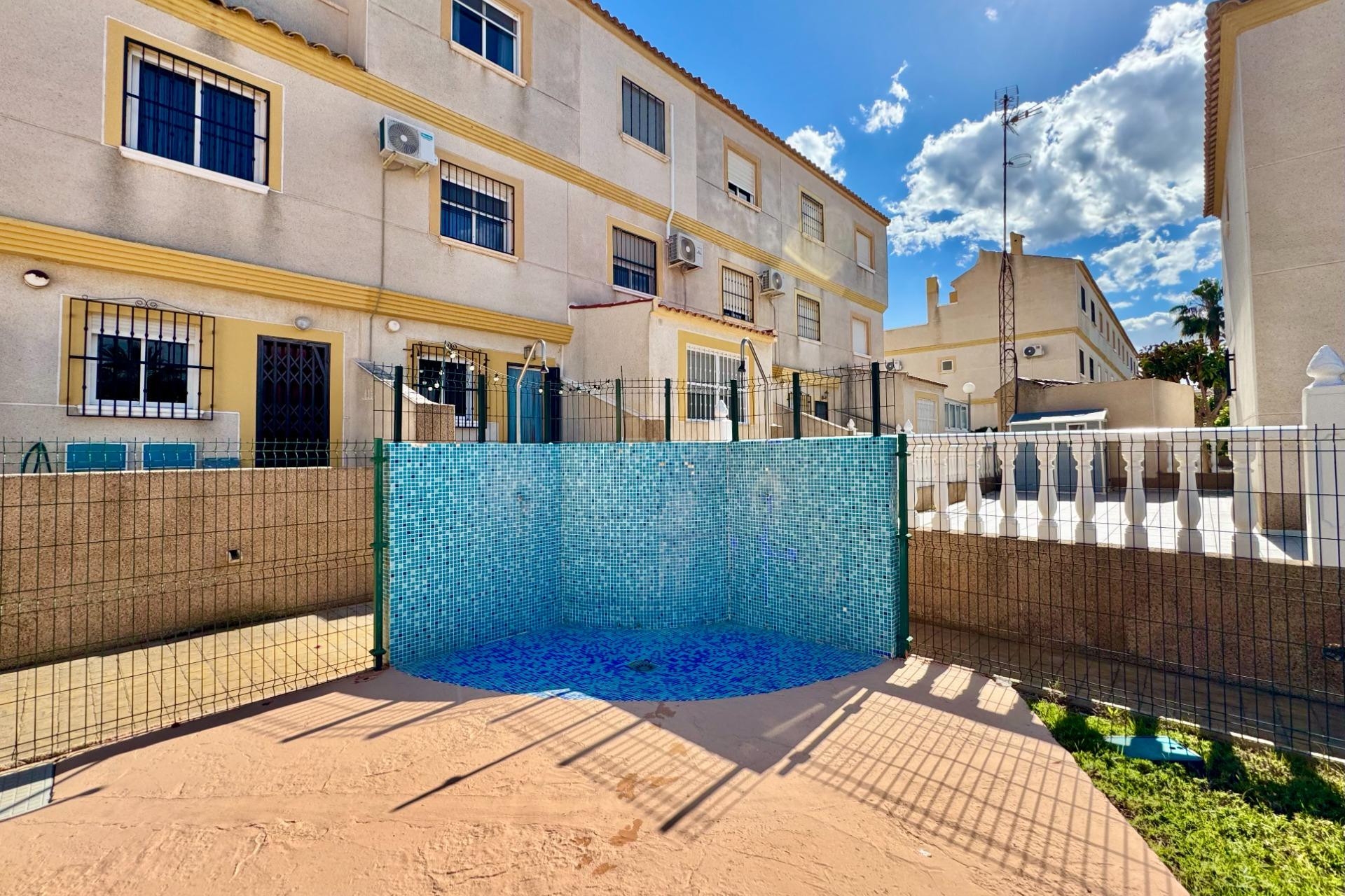Odsprzedaż - Kamienica - Orihuela Costa - Las Filipinas