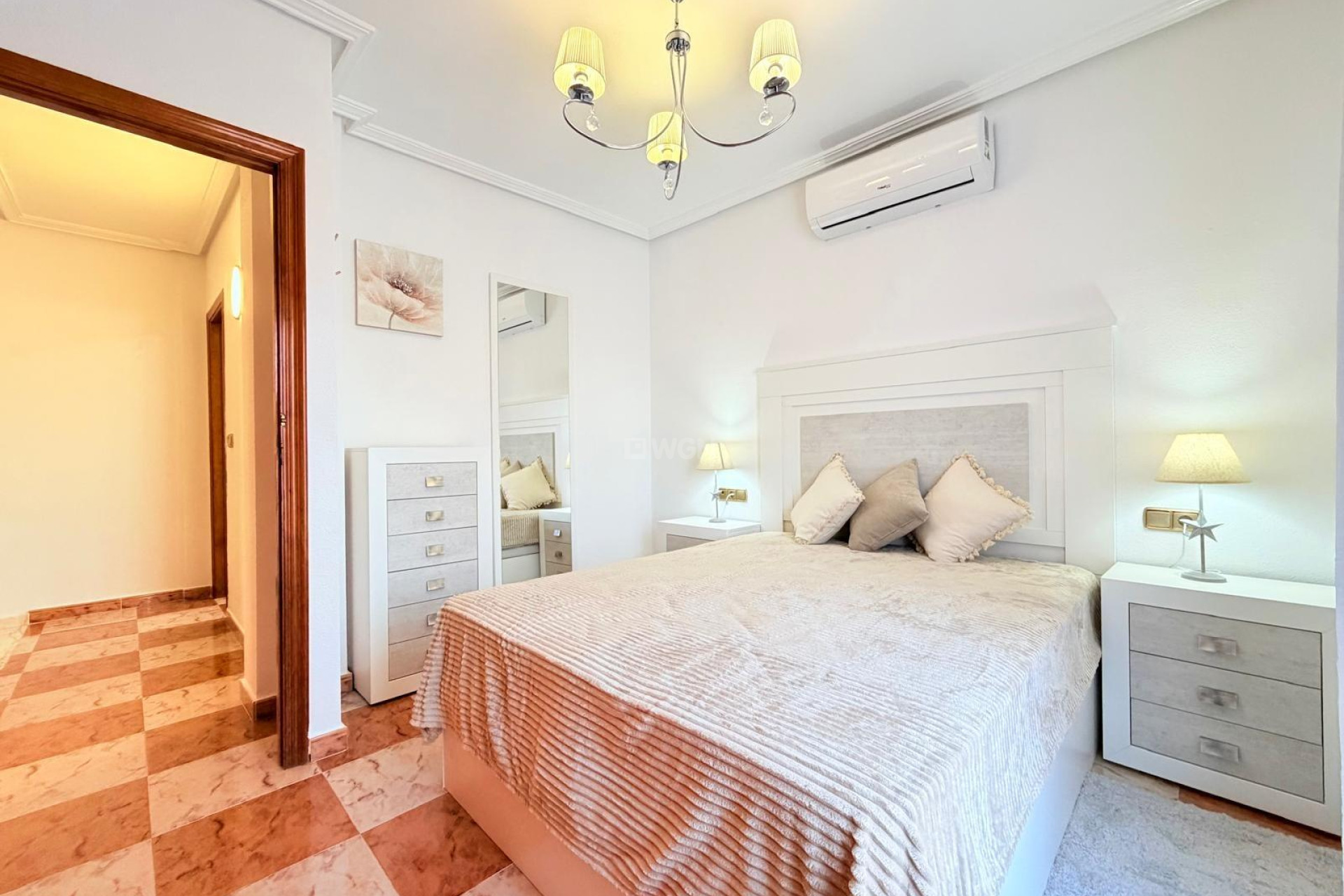 Odsprzedaż - Kamienica - Orihuela Costa - Las Filipinas