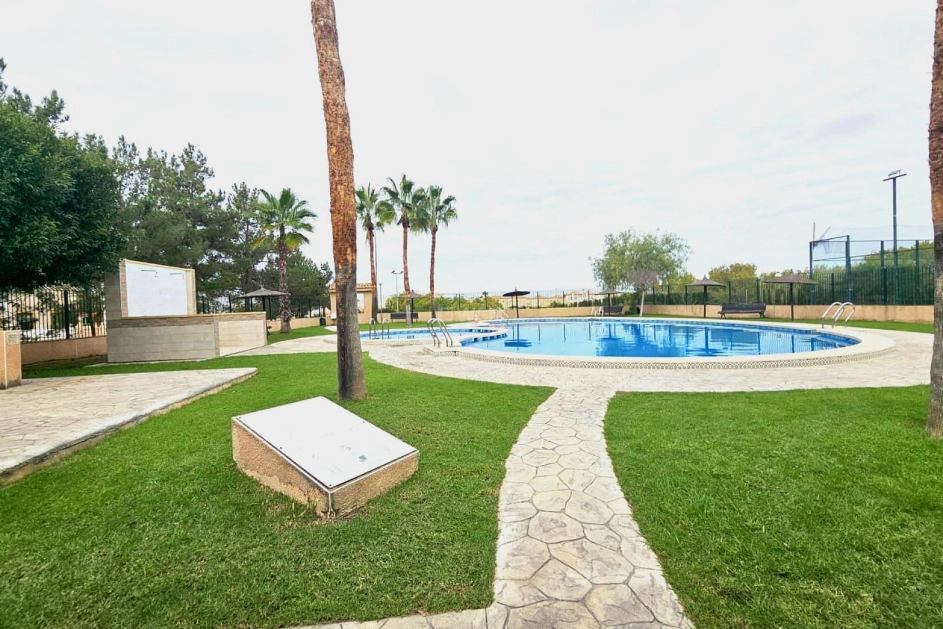 Odsprzedaż - Kamienica - Orihuela Costa - Los Altos