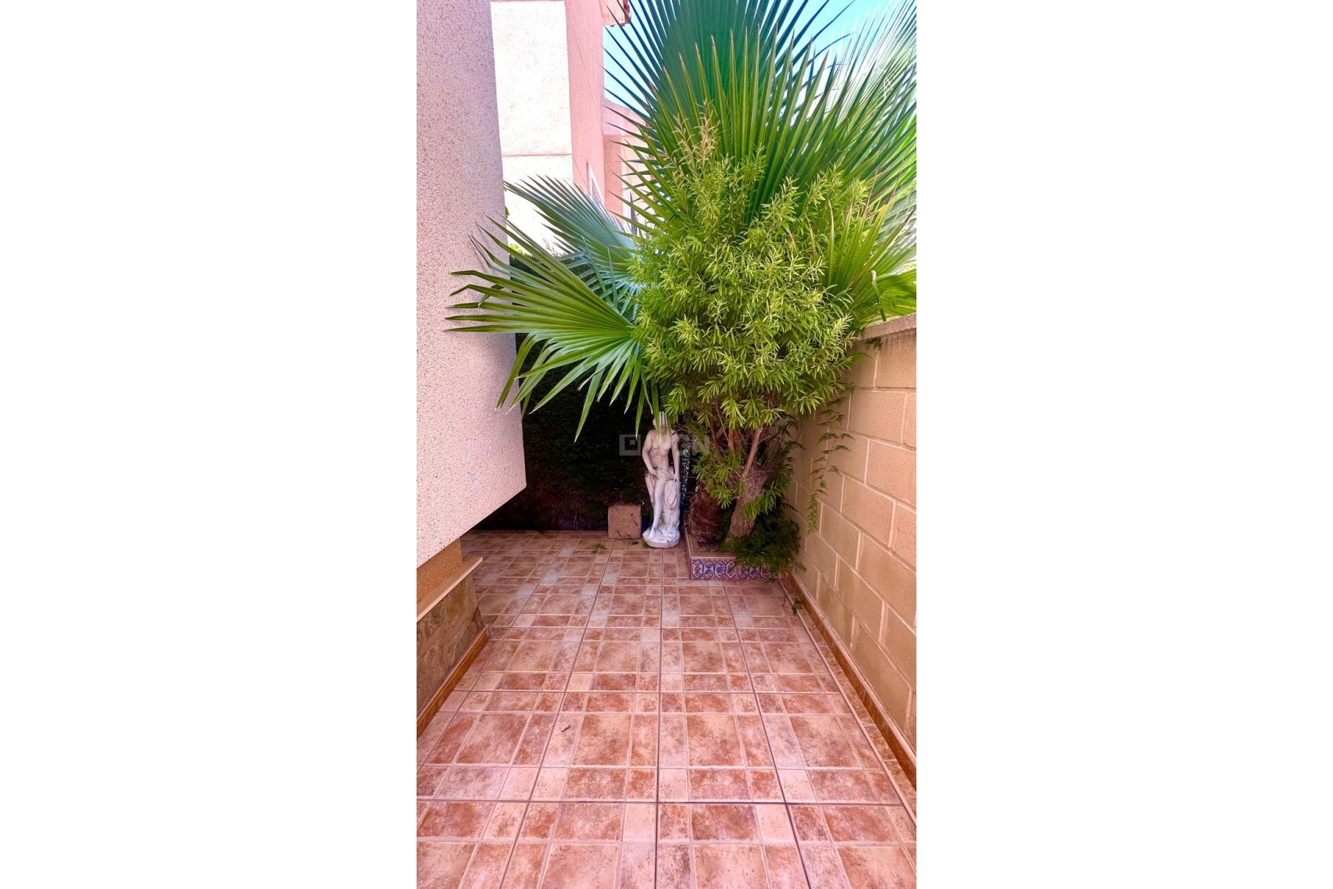 Odsprzedaż - Kamienica - Orihuela - Urbanización Perla Del Mar