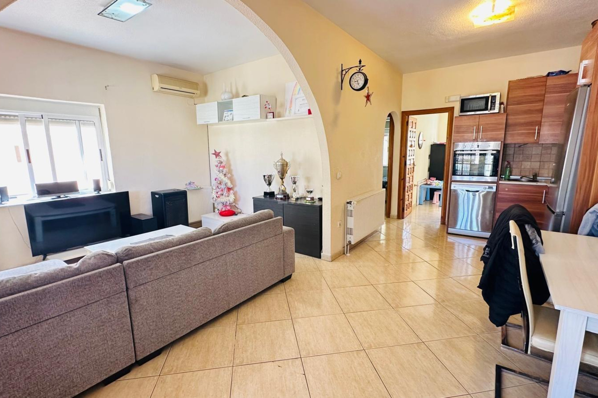 Odsprzedaż - Kamienica - Orihuela - Urbanización Perla Del Mar