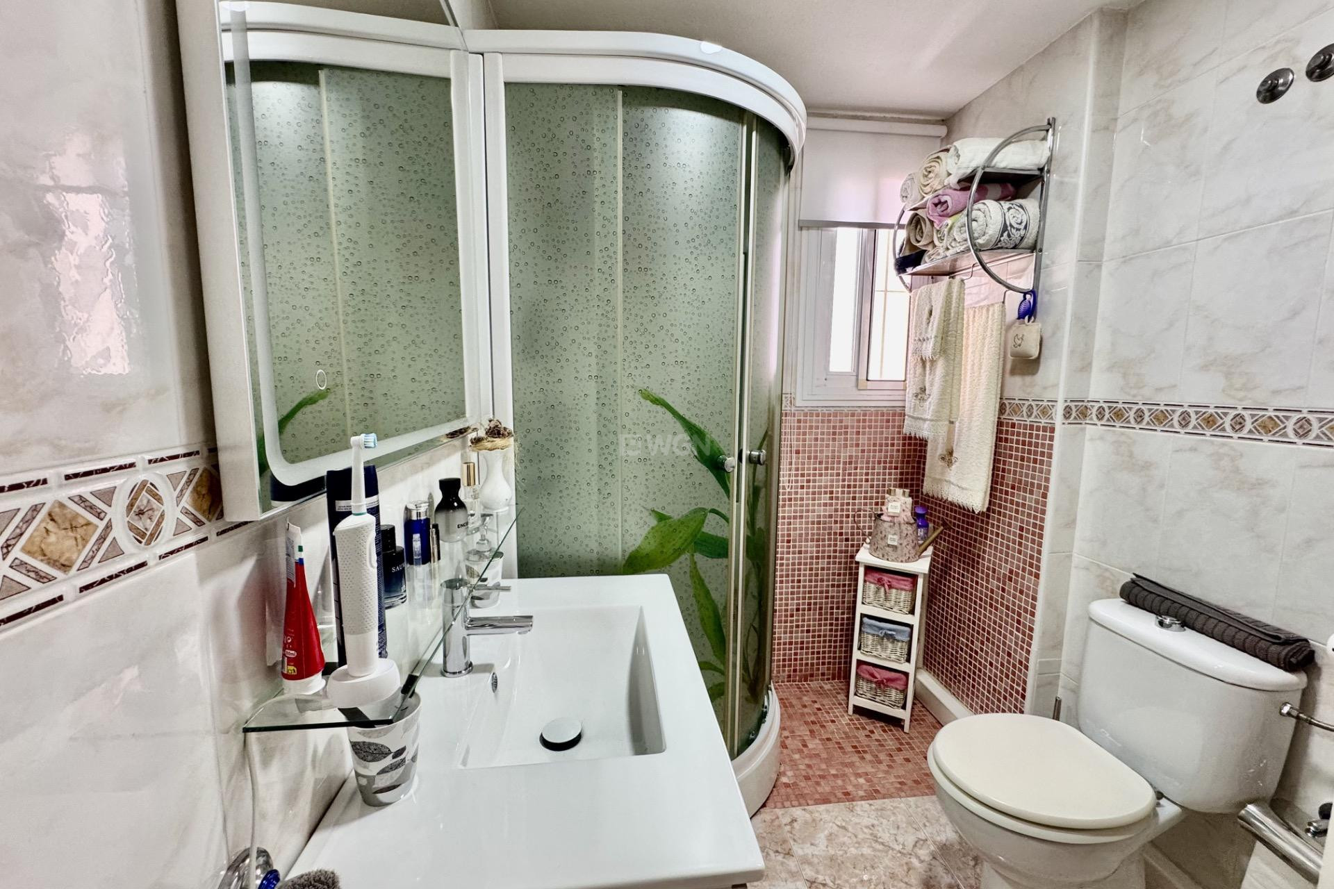Odsprzedaż - Kamienica - Orihuela - Urbanización Perla Del Mar
