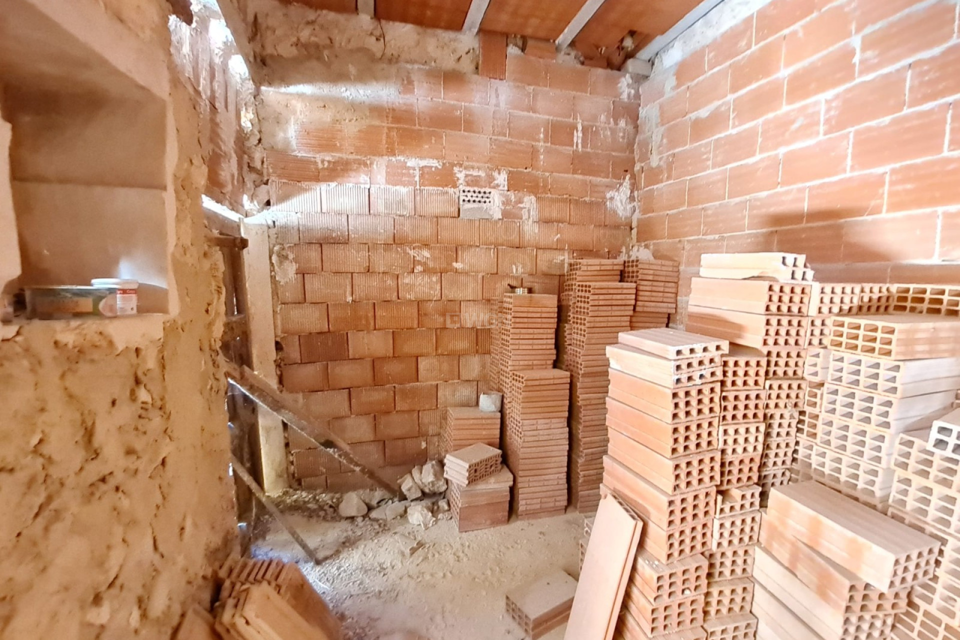 Odsprzedaż - Kamienica - Pinoso - Inland