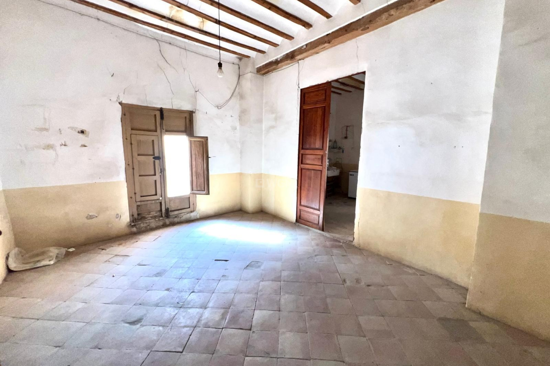 Odsprzedaż - Kamienica - Pinoso - Inland