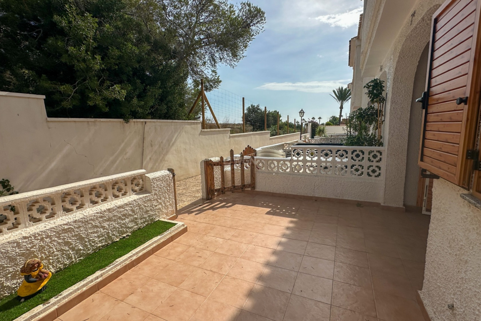 Odsprzedaż - Kamienica - Playa Flamenca - Costa Blanca