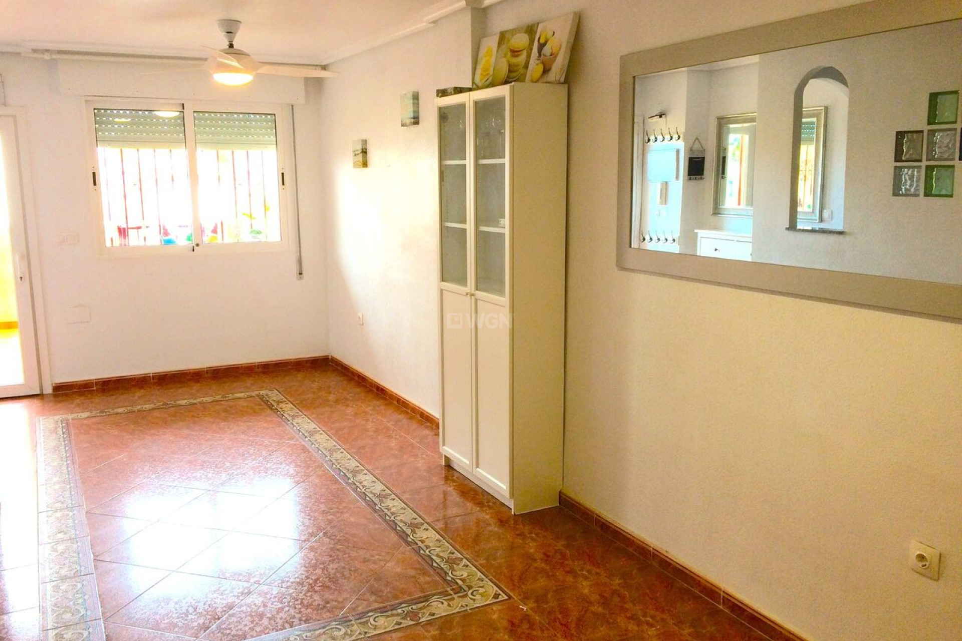 Odsprzedaż - Kamienica - Playa Flamenca - Costa Blanca