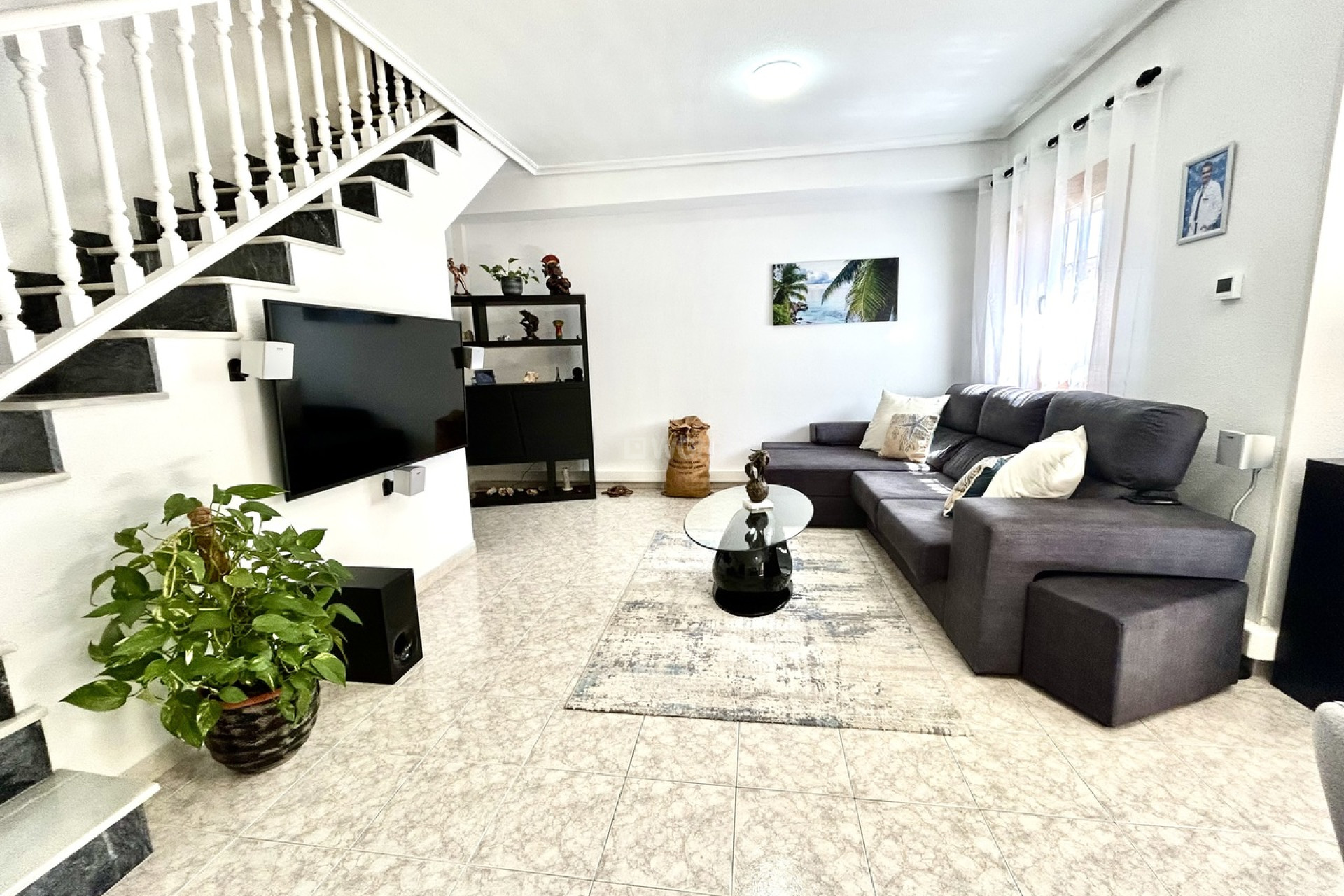 Odsprzedaż - Kamienica - Playa Flamenca - Costa Blanca