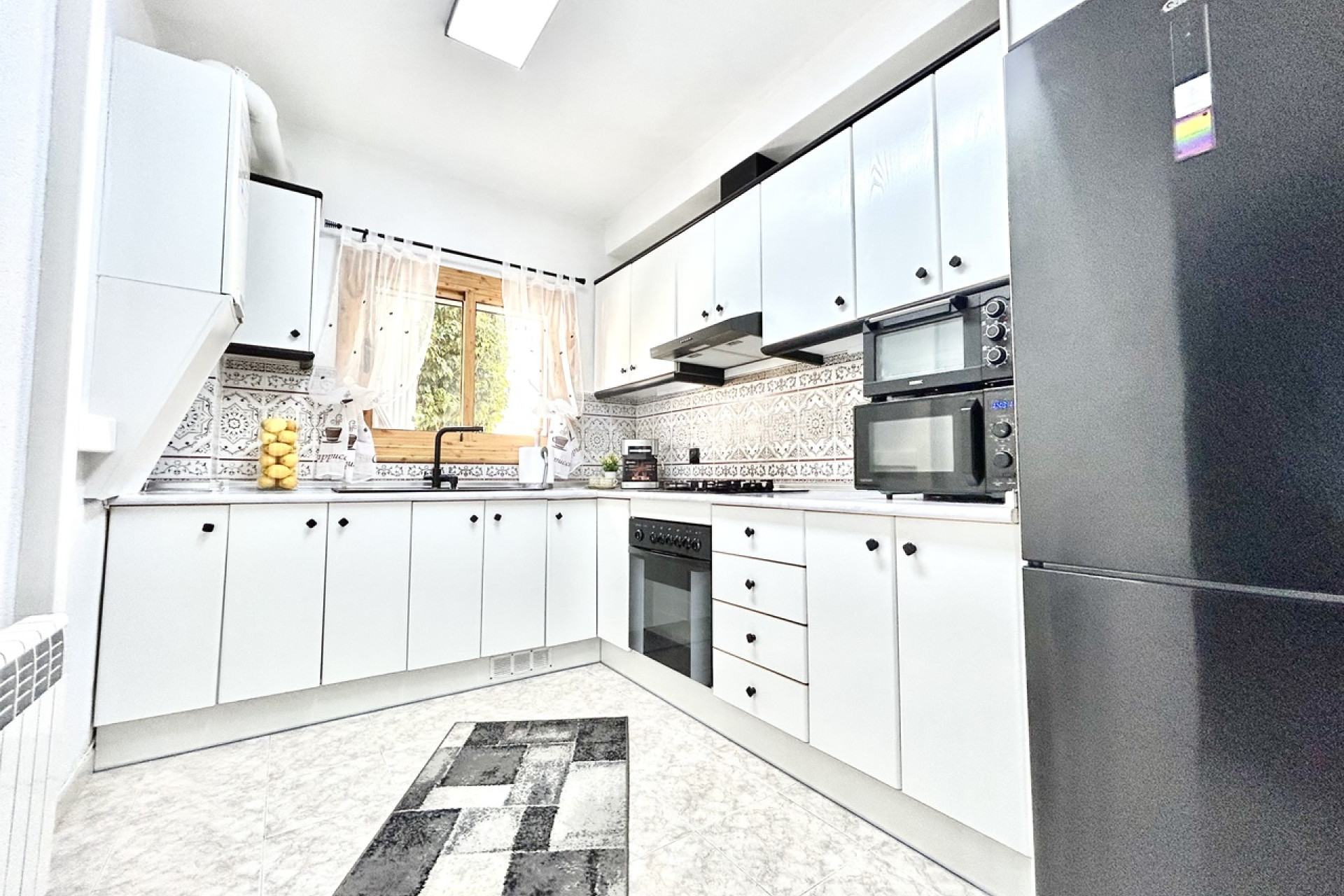 Odsprzedaż - Kamienica - Playa Flamenca - Costa Blanca