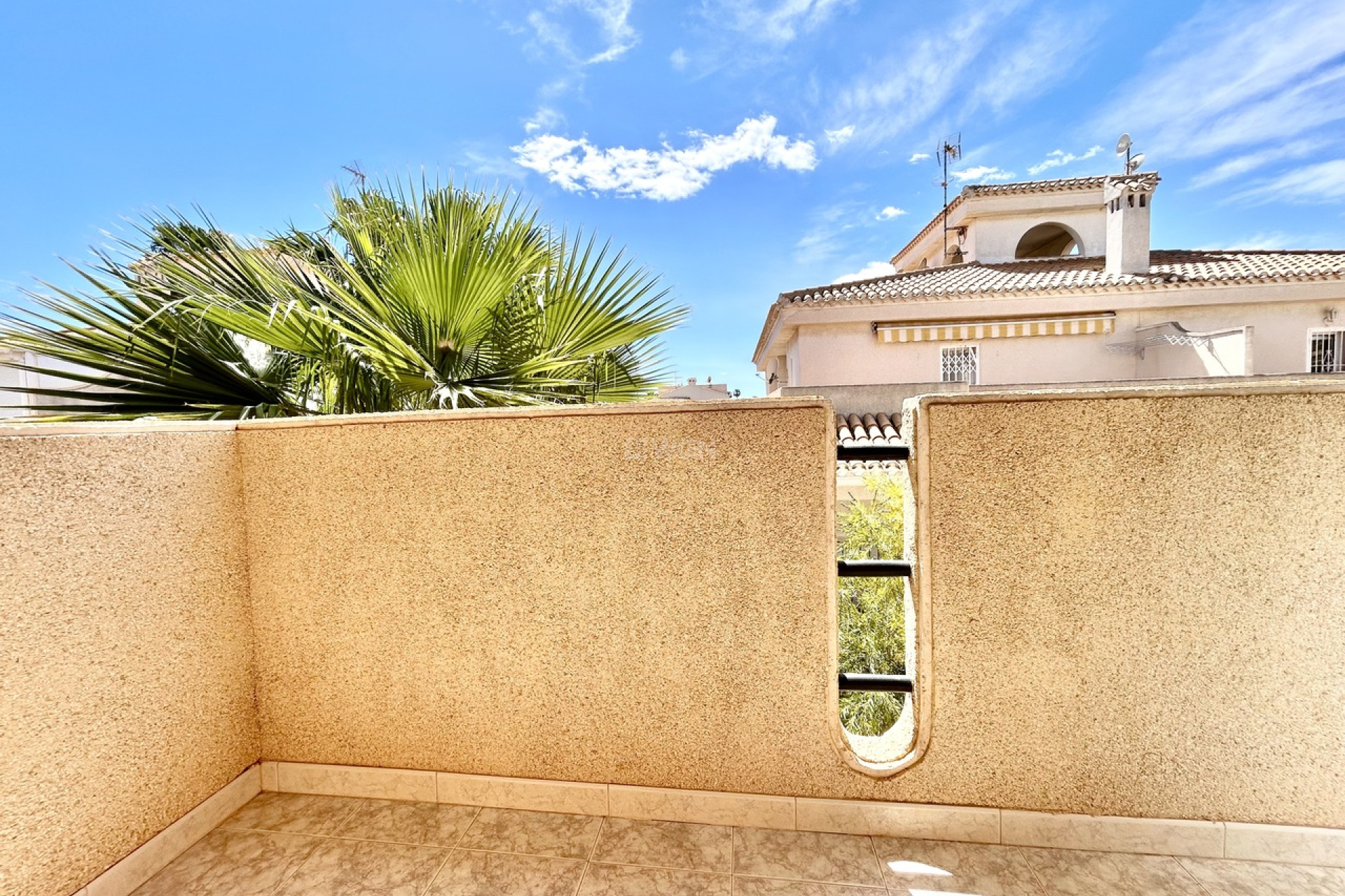 Odsprzedaż - Kamienica - Playa Flamenca - Costa Blanca