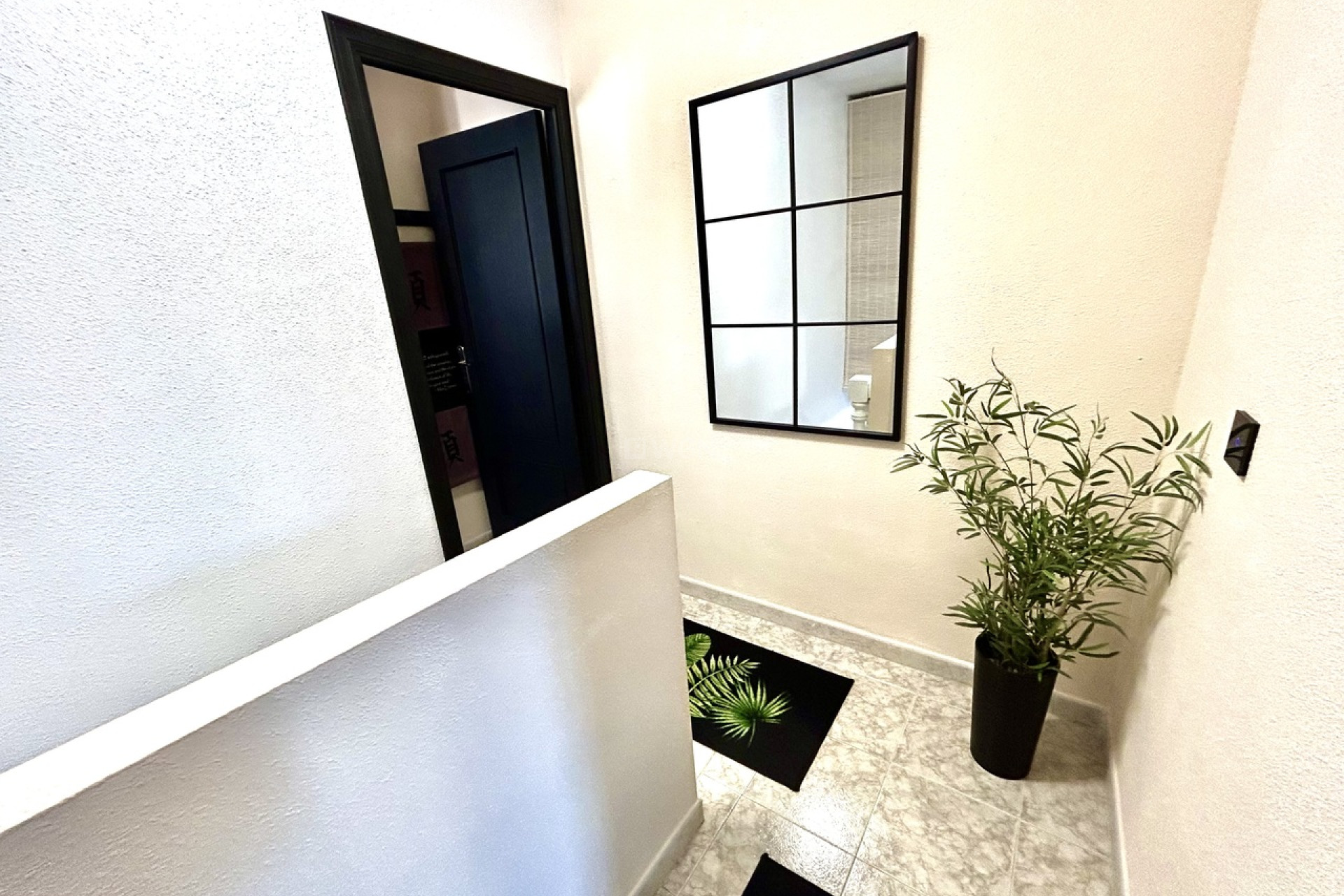 Odsprzedaż - Kamienica - Playa Flamenca - Costa Blanca