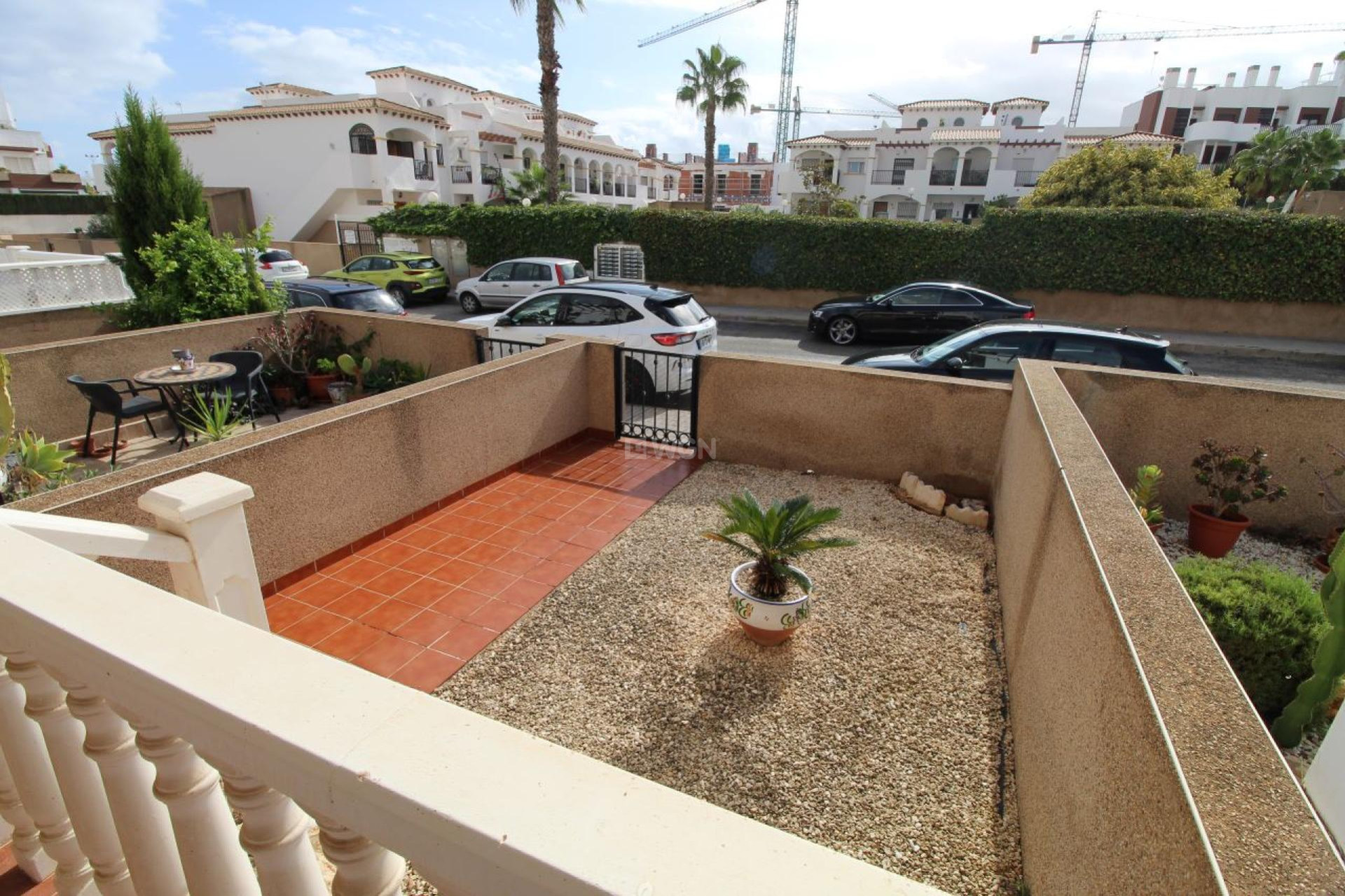 Odsprzedaż - Kamienica - Punta Prima - Costa Blanca