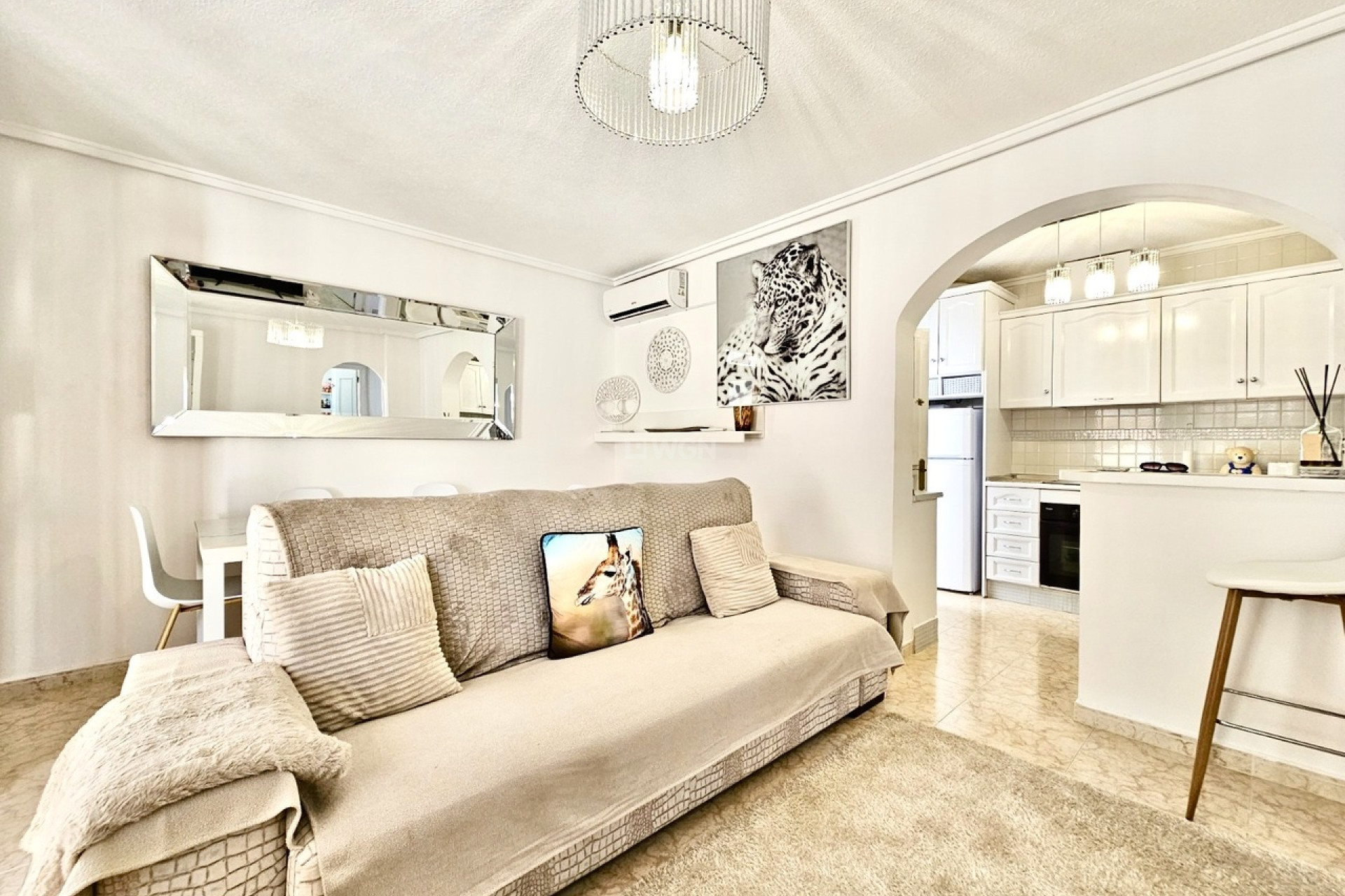 Odsprzedaż - Kamienica - Punta Prima - Costa Blanca