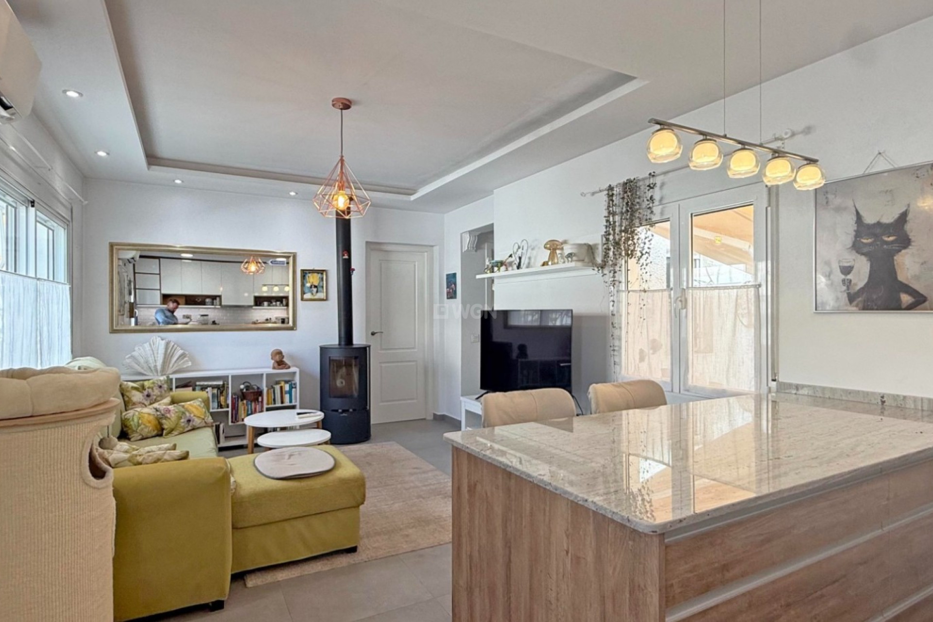 Odsprzedaż - Kamienica - Rojales - Inland