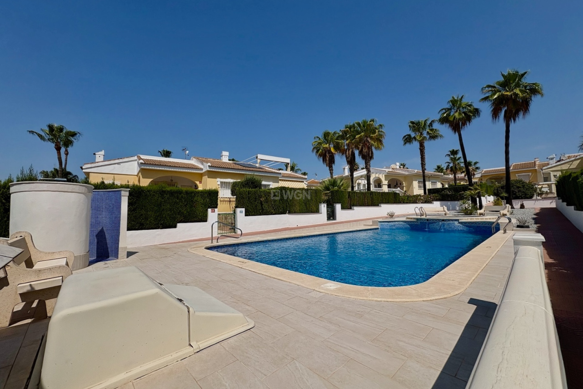 Odsprzedaż - Kamienica - Rojales - Inland