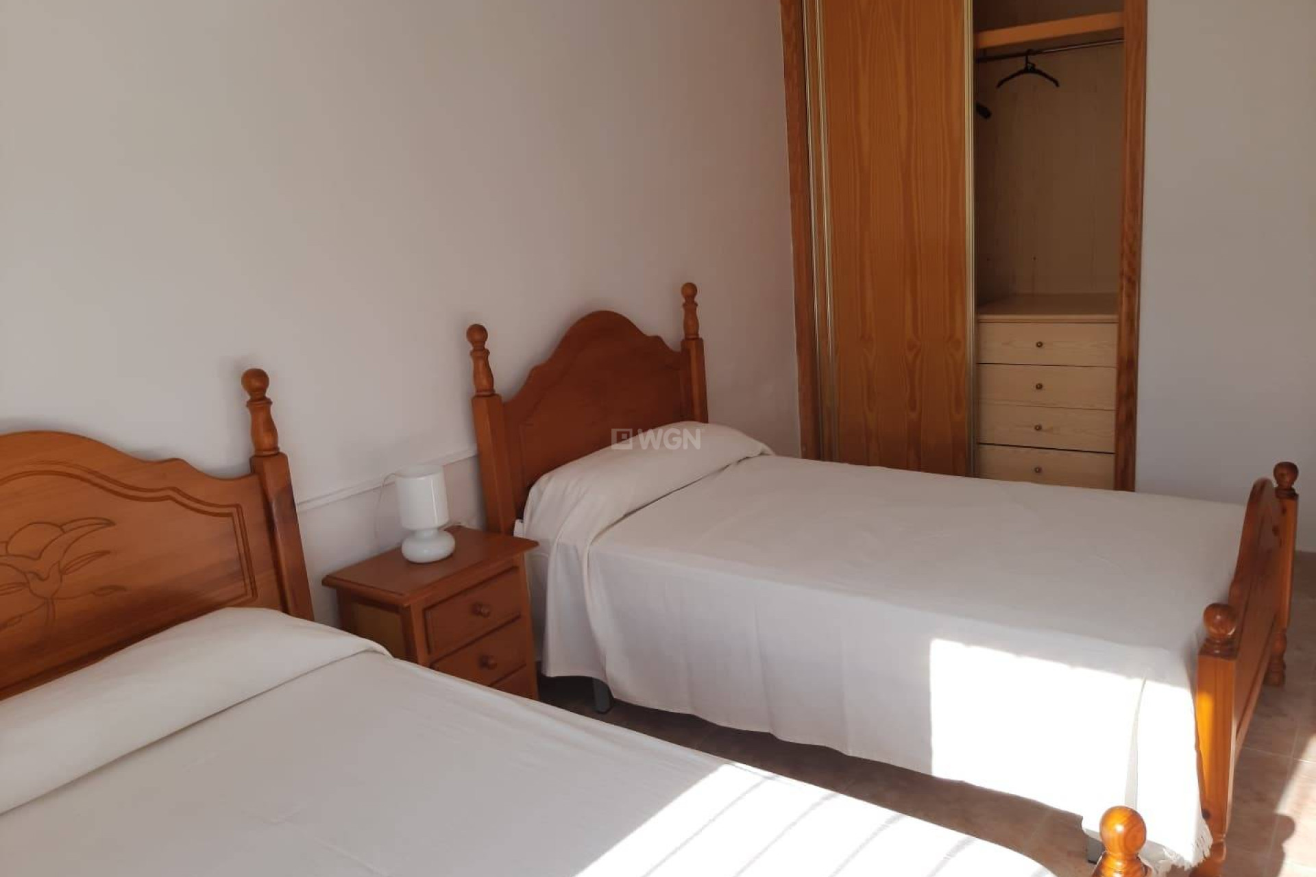 Odsprzedaż - Kamienica - Santiago de la ribera - Centro