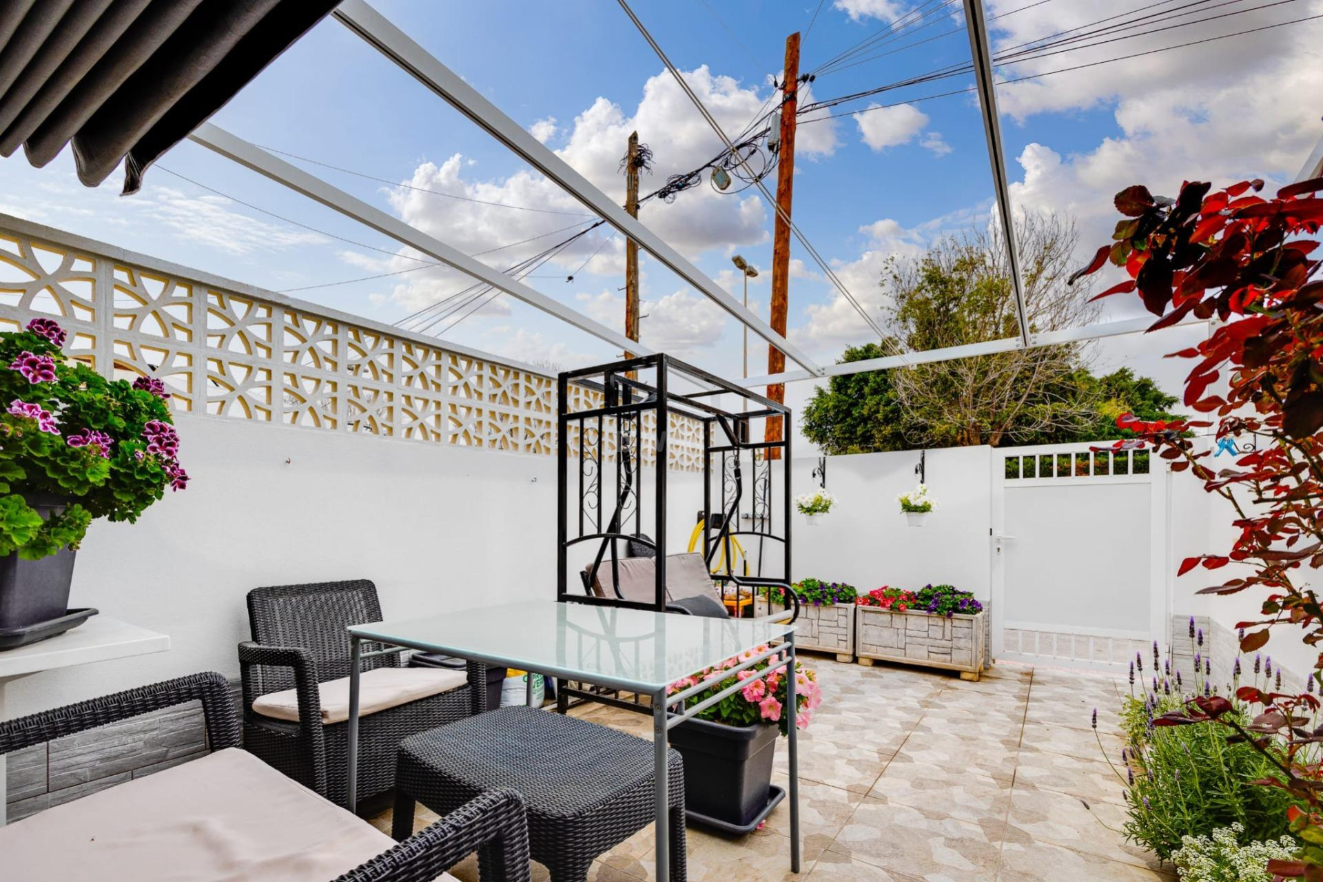 Odsprzedaż - Kamienica - Torrevieja - Calas Blanca