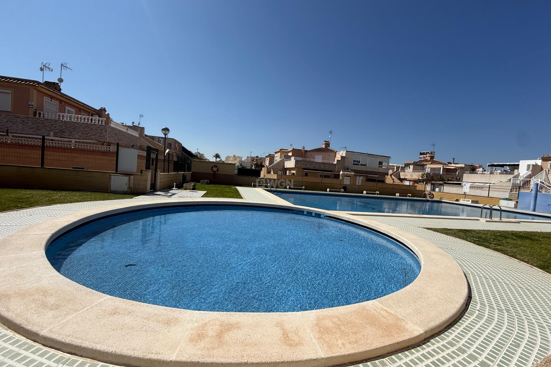 Odsprzedaż - Kamienica - Torrevieja - Carrefour