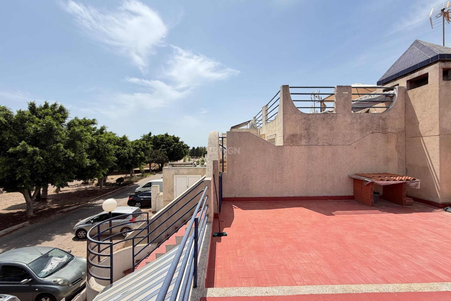 Odsprzedaż - Kamienica - Torrevieja - Carrefour