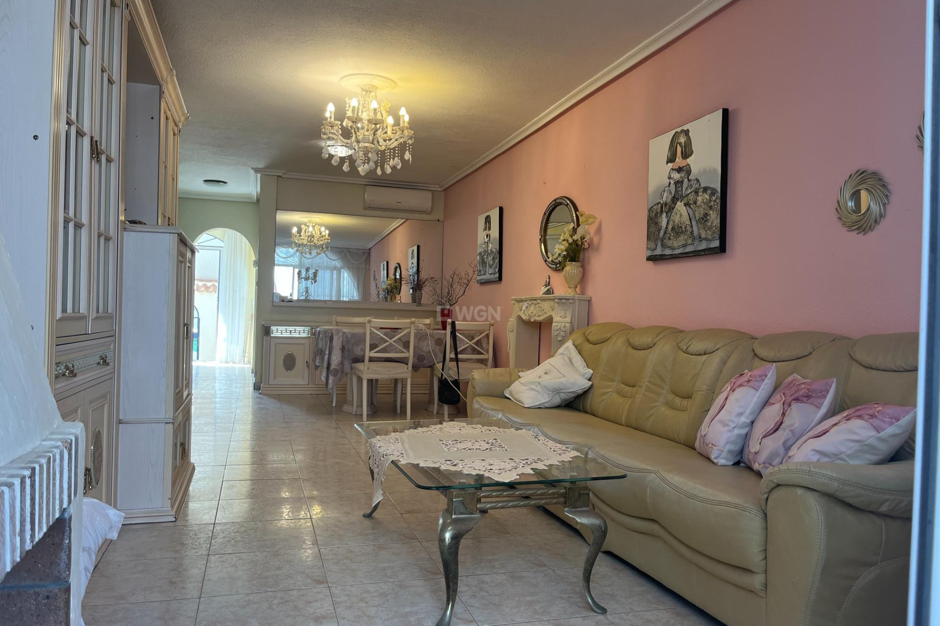 Odsprzedaż - Kamienica - Torrevieja - Centro