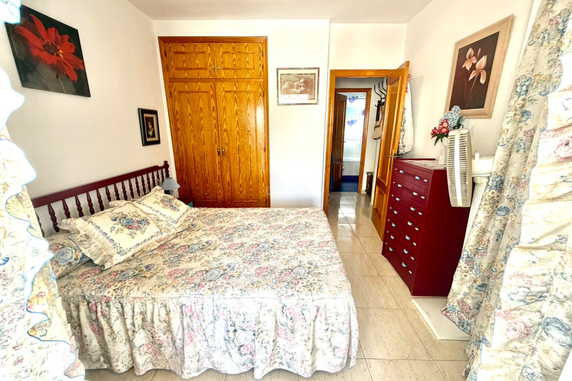 Odsprzedaż - Kamienica - Torrevieja - Costa Blanca