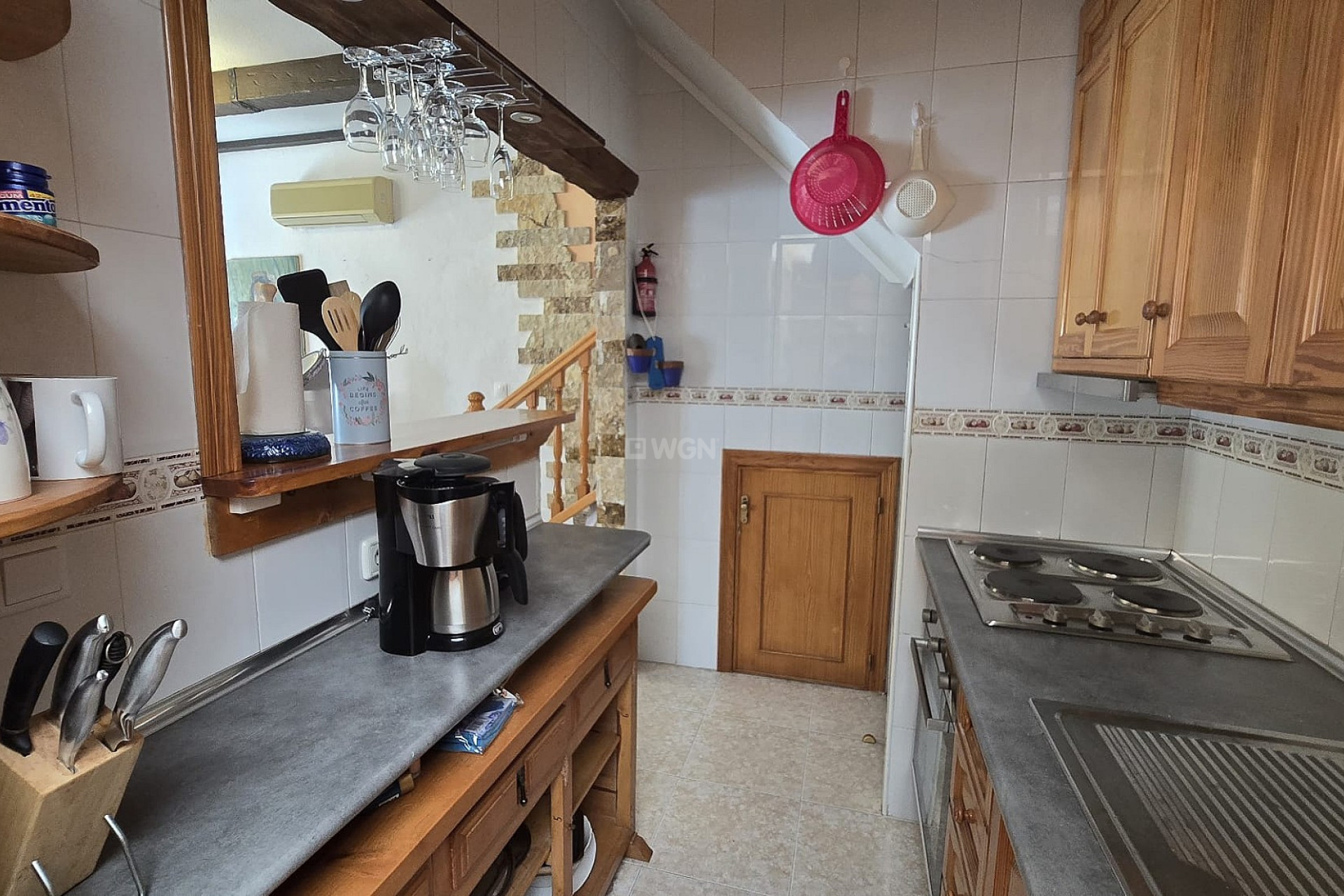 Odsprzedaż - Kamienica - Torrevieja - Costa Blanca