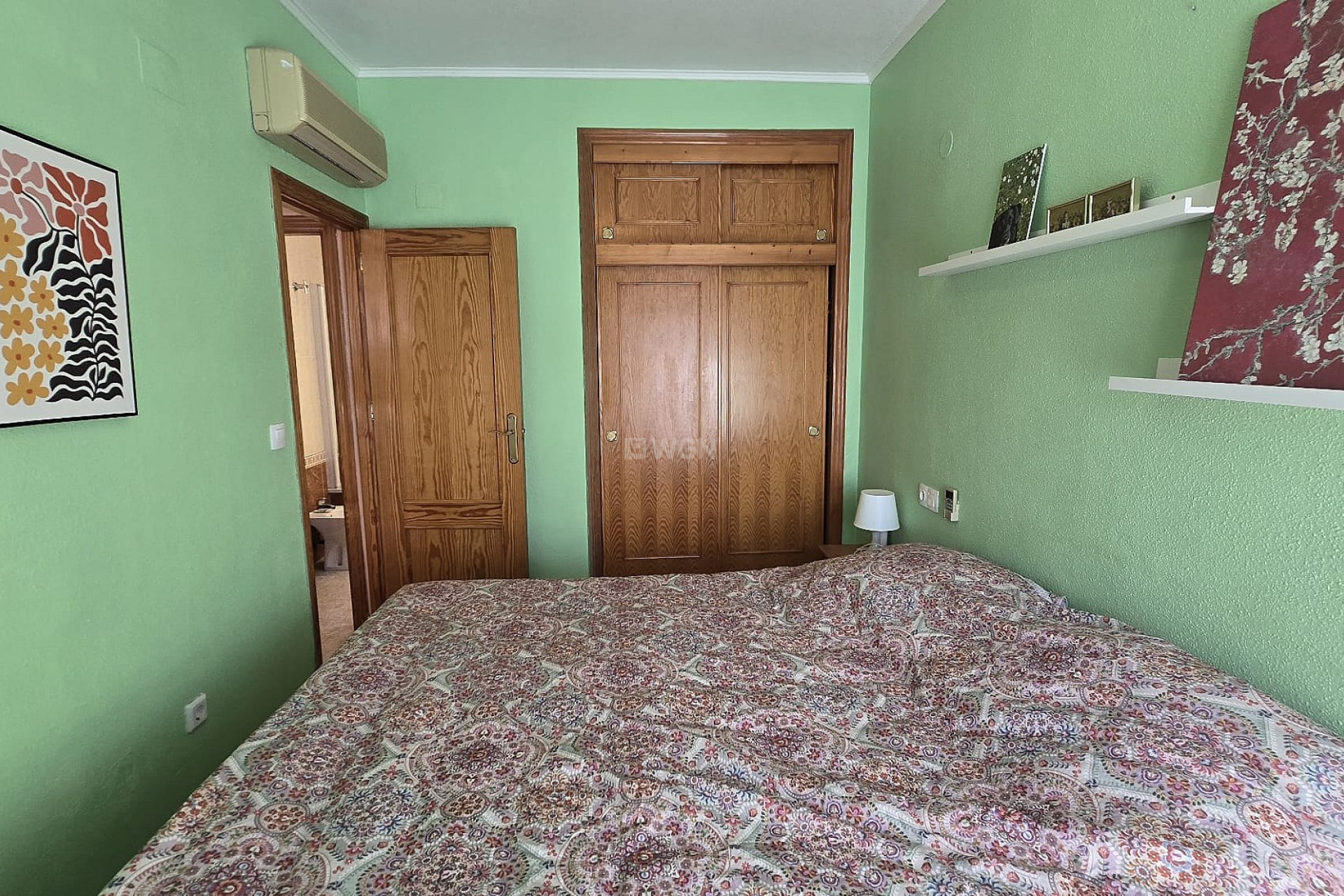 Odsprzedaż - Kamienica - Torrevieja - Costa Blanca