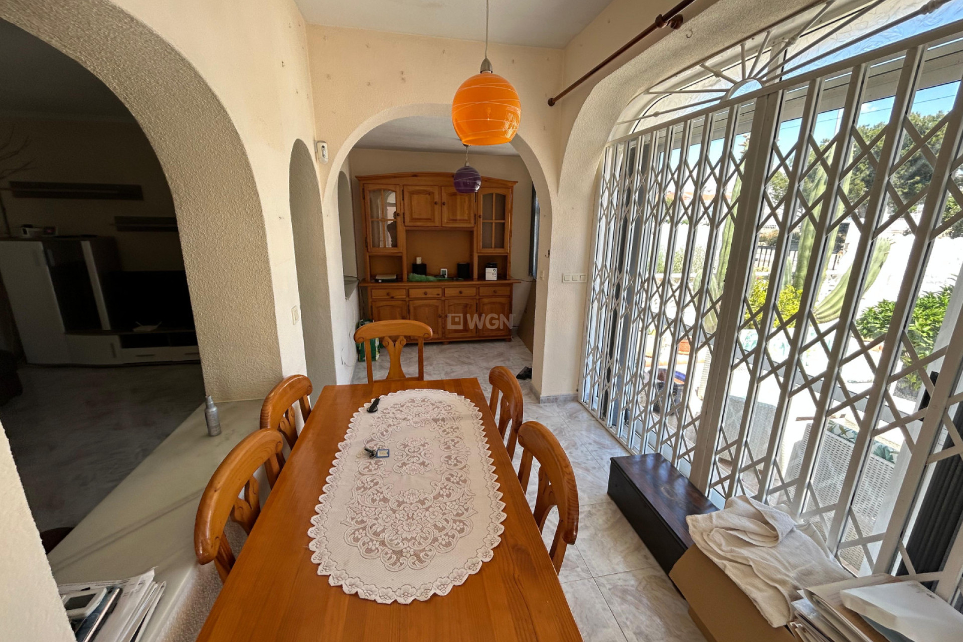 Odsprzedaż - Kamienica - Torrevieja - Costa Blanca