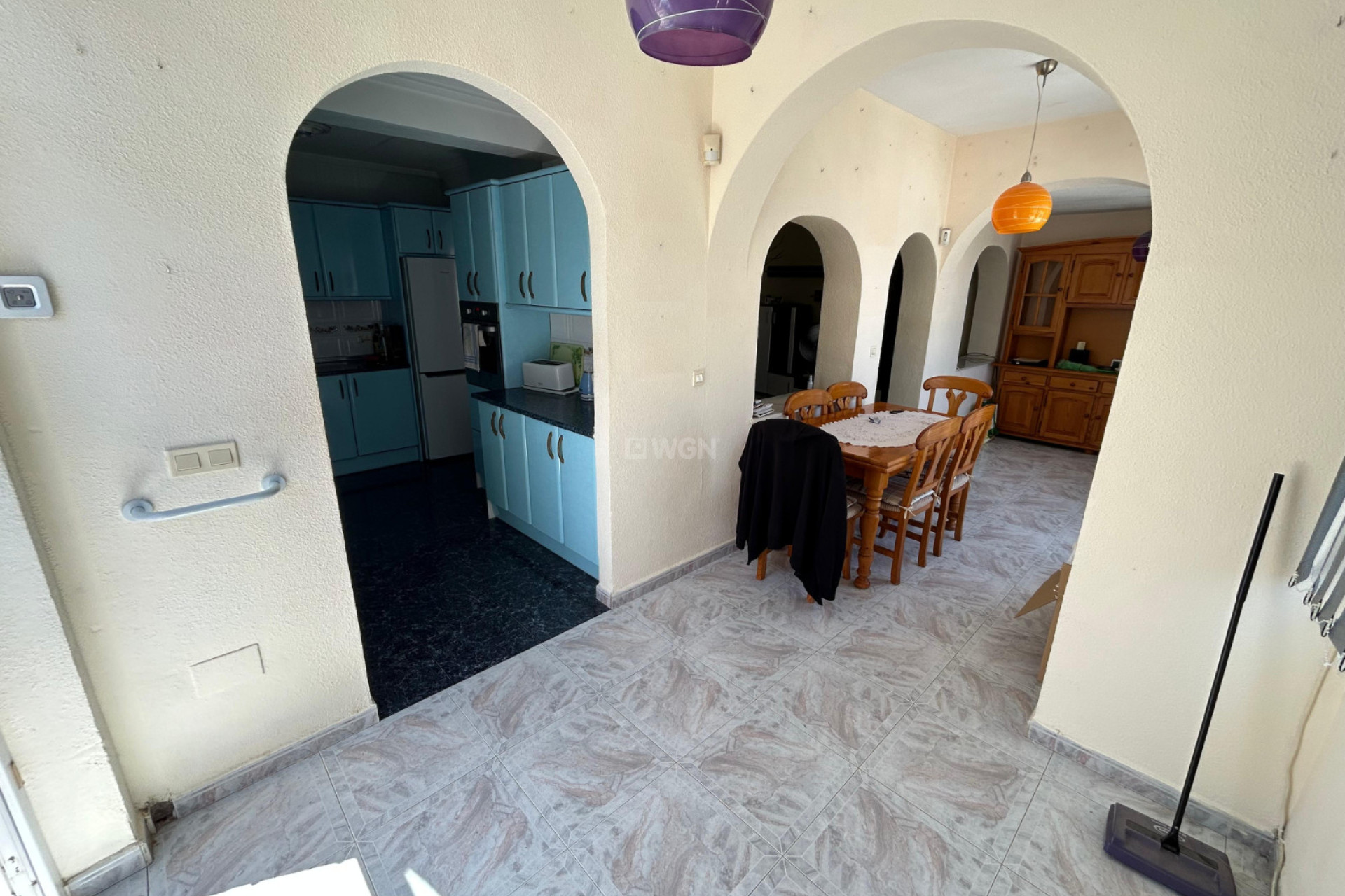 Odsprzedaż - Kamienica - Torrevieja - Costa Blanca