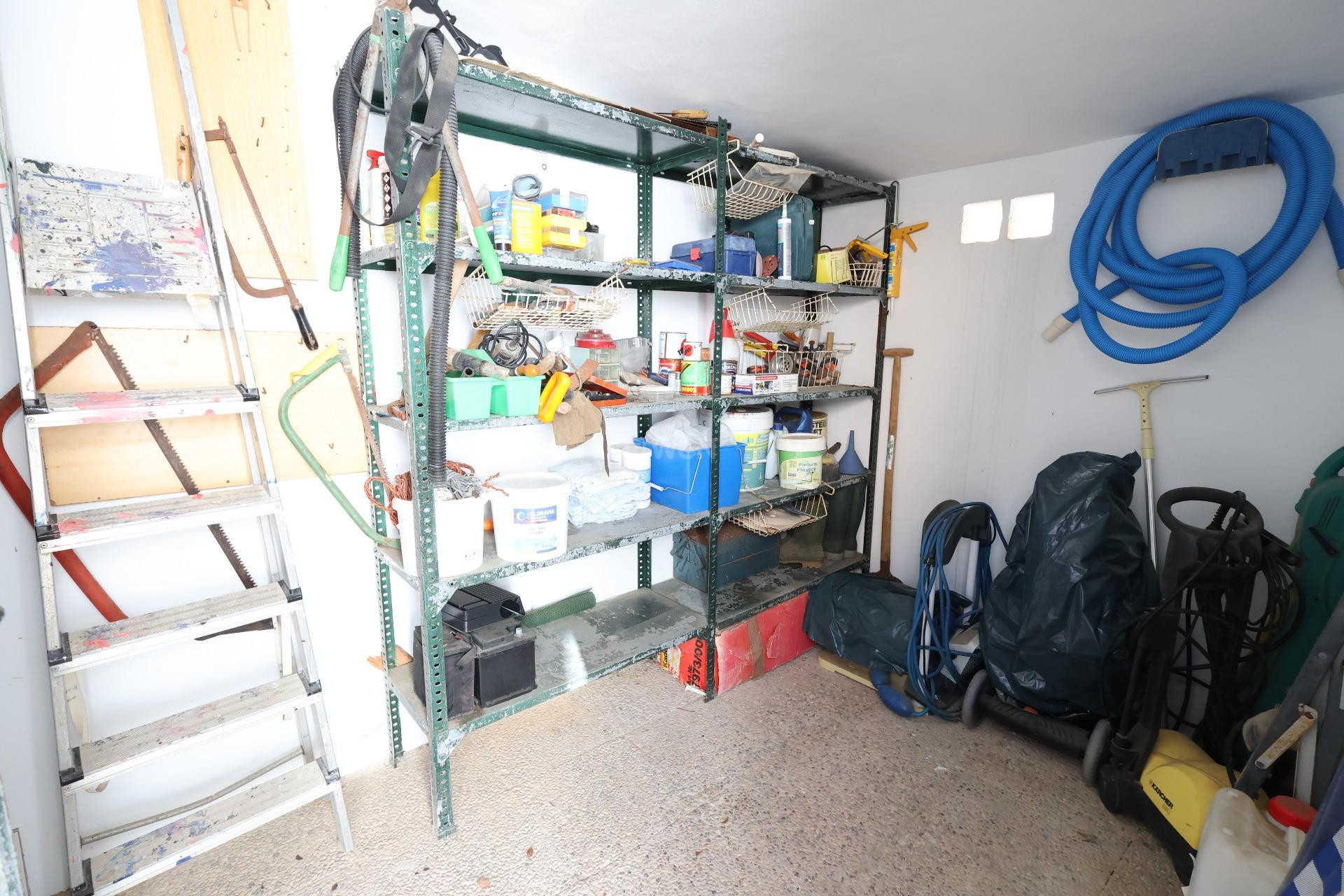 Odsprzedaż - Kamienica - Torrevieja - Costa Blanca