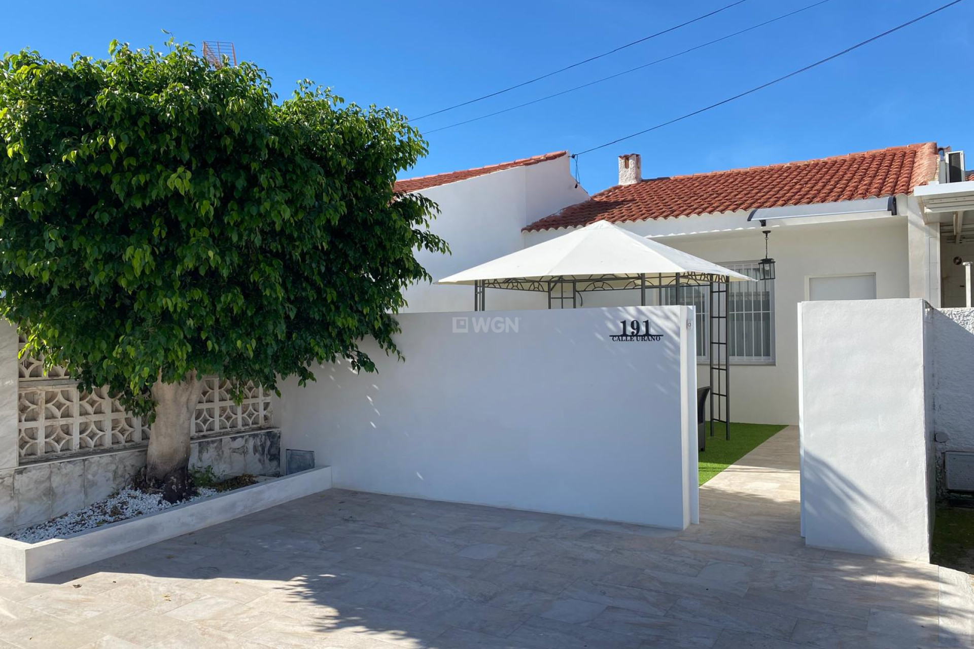 Odsprzedaż - Kamienica - Torrevieja - Costa Blanca