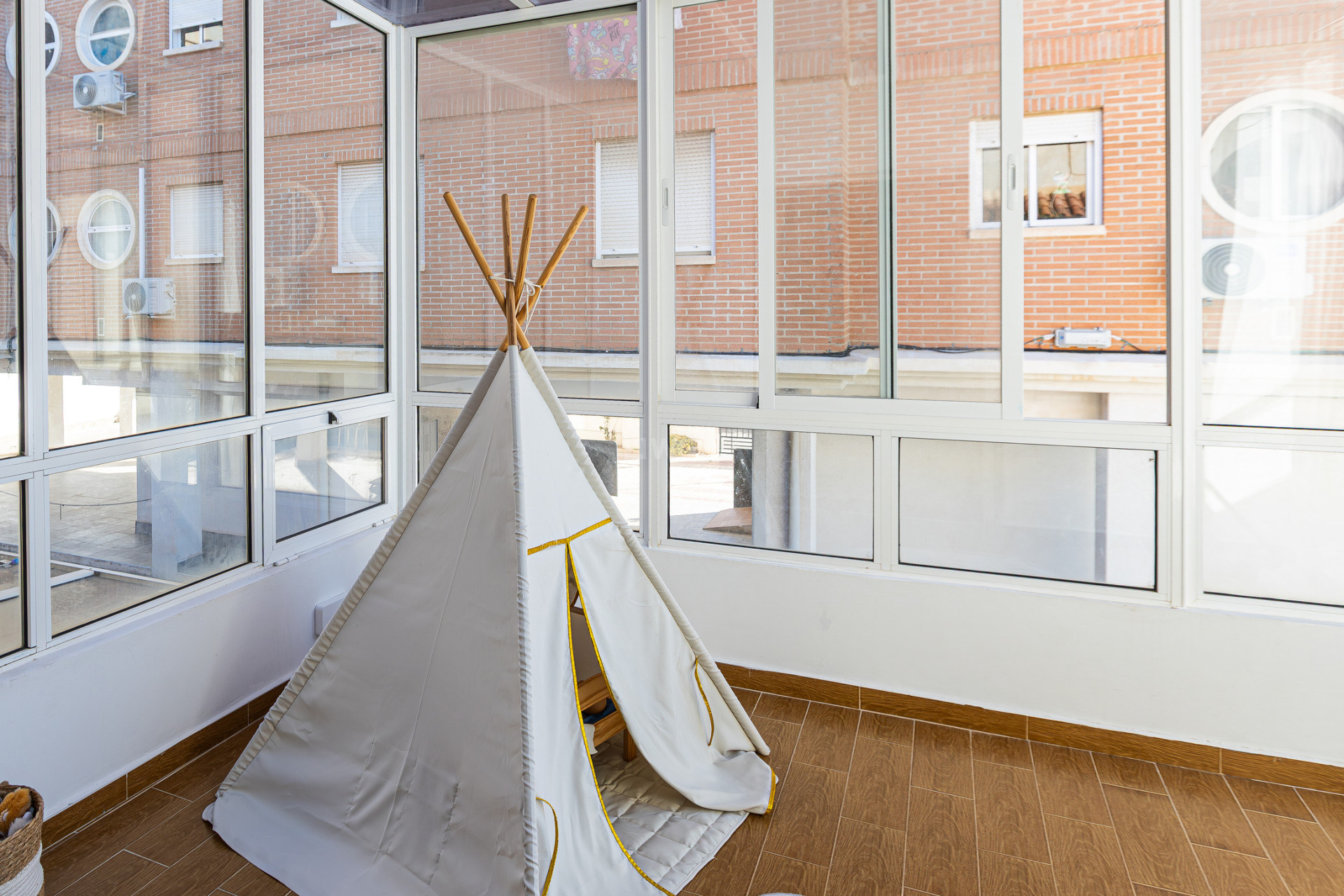 Odsprzedaż - Kamienica - Torrevieja - Costa Blanca