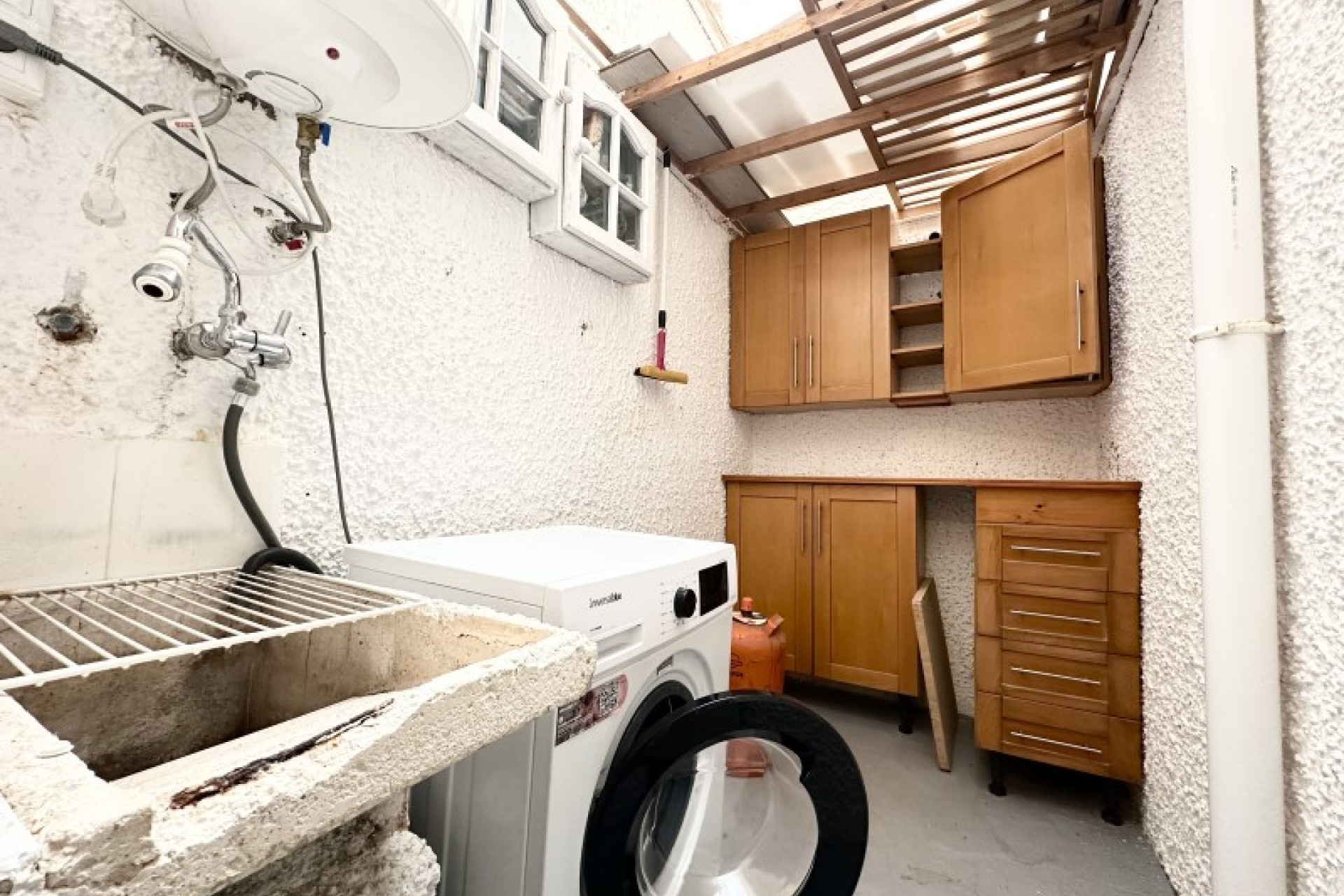 Odsprzedaż - Kamienica - Torrevieja - Costa Blanca