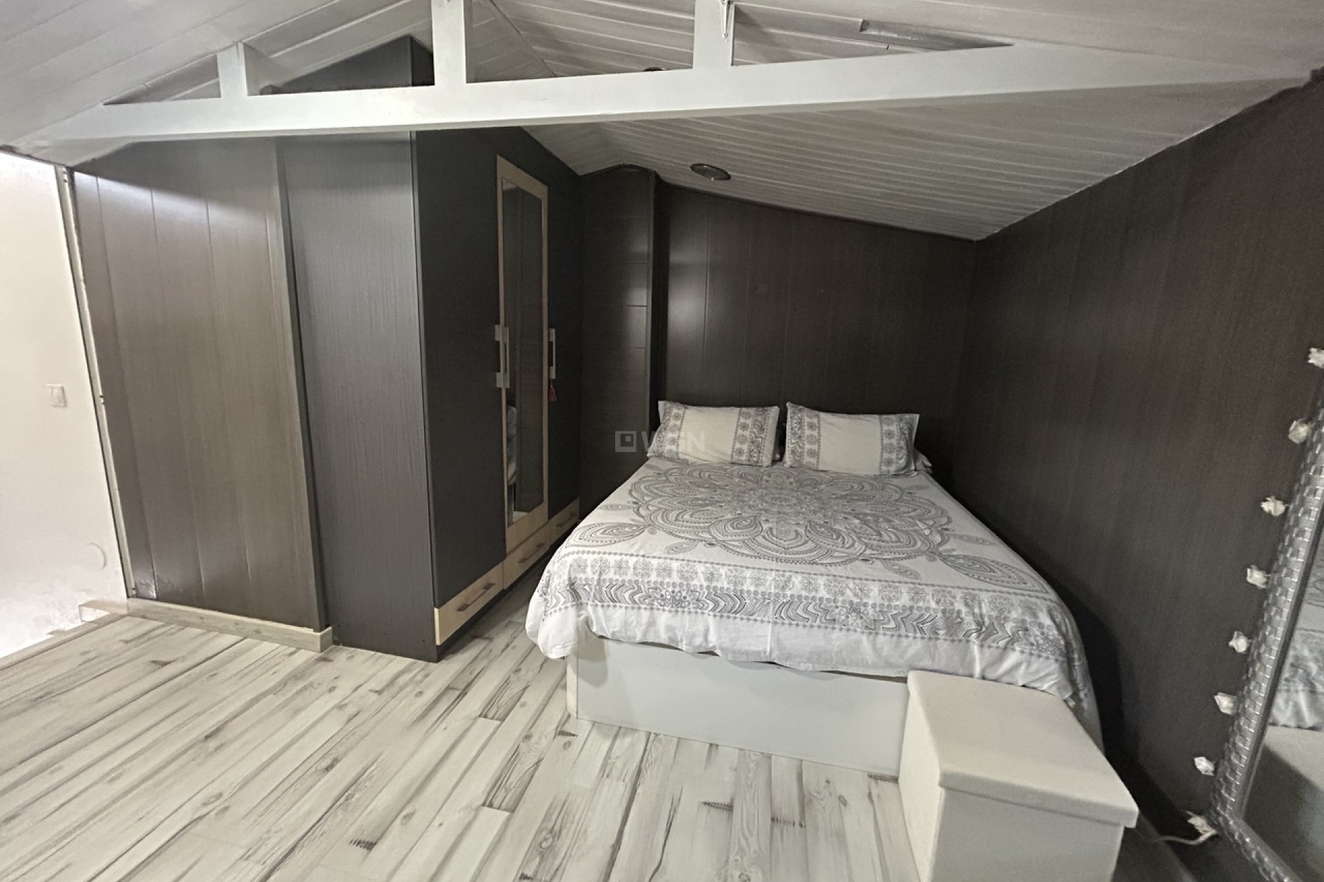 Odsprzedaż - Kamienica - Torrevieja - Costa Blanca