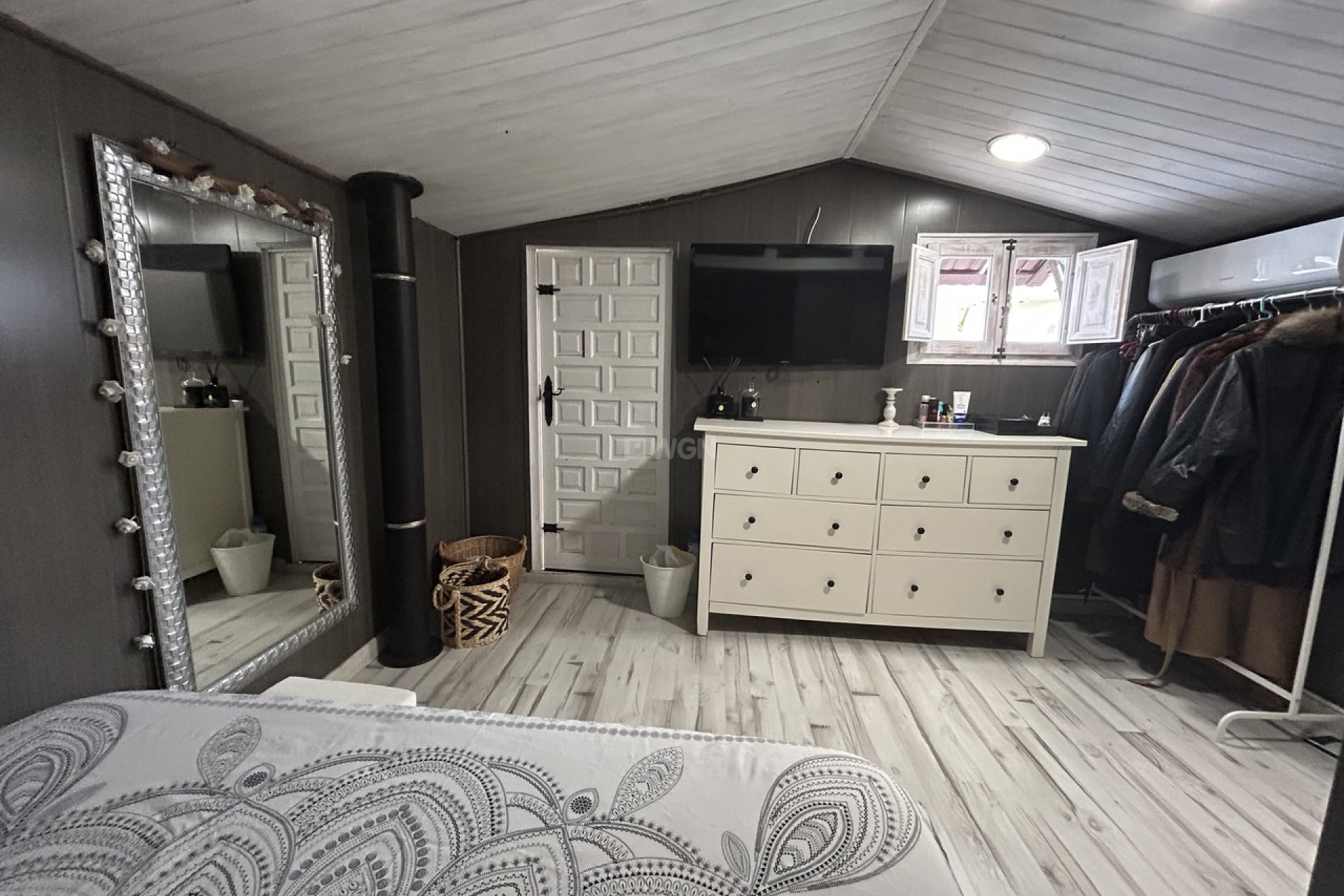 Odsprzedaż - Kamienica - Torrevieja - Costa Blanca