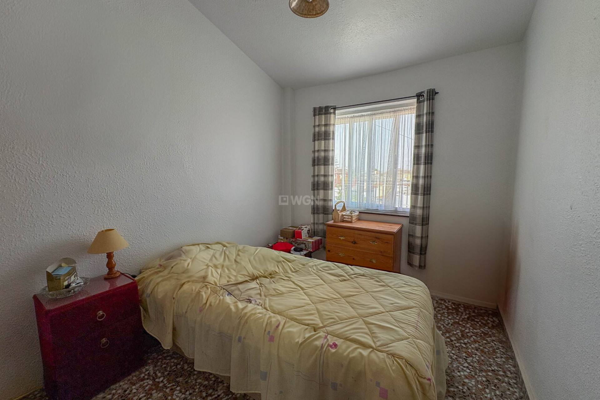 Odsprzedaż - Kamienica - Torrevieja - Costa Blanca