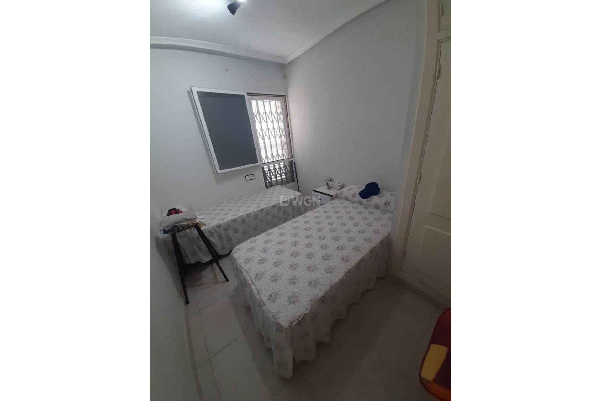 Odsprzedaż - Kamienica - Torrevieja - Costa Blanca