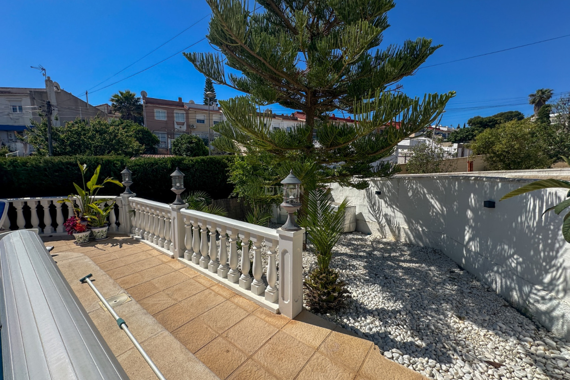 Odsprzedaż - Kamienica - Torrevieja - Costa Blanca
