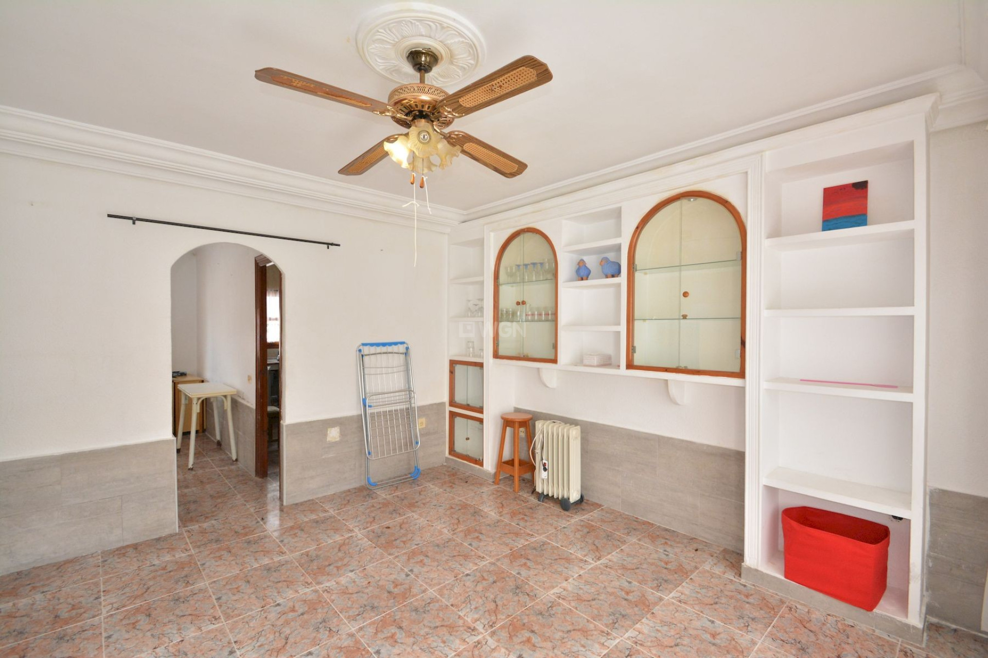 Odsprzedaż - Kamienica - Torrevieja - Costa Blanca