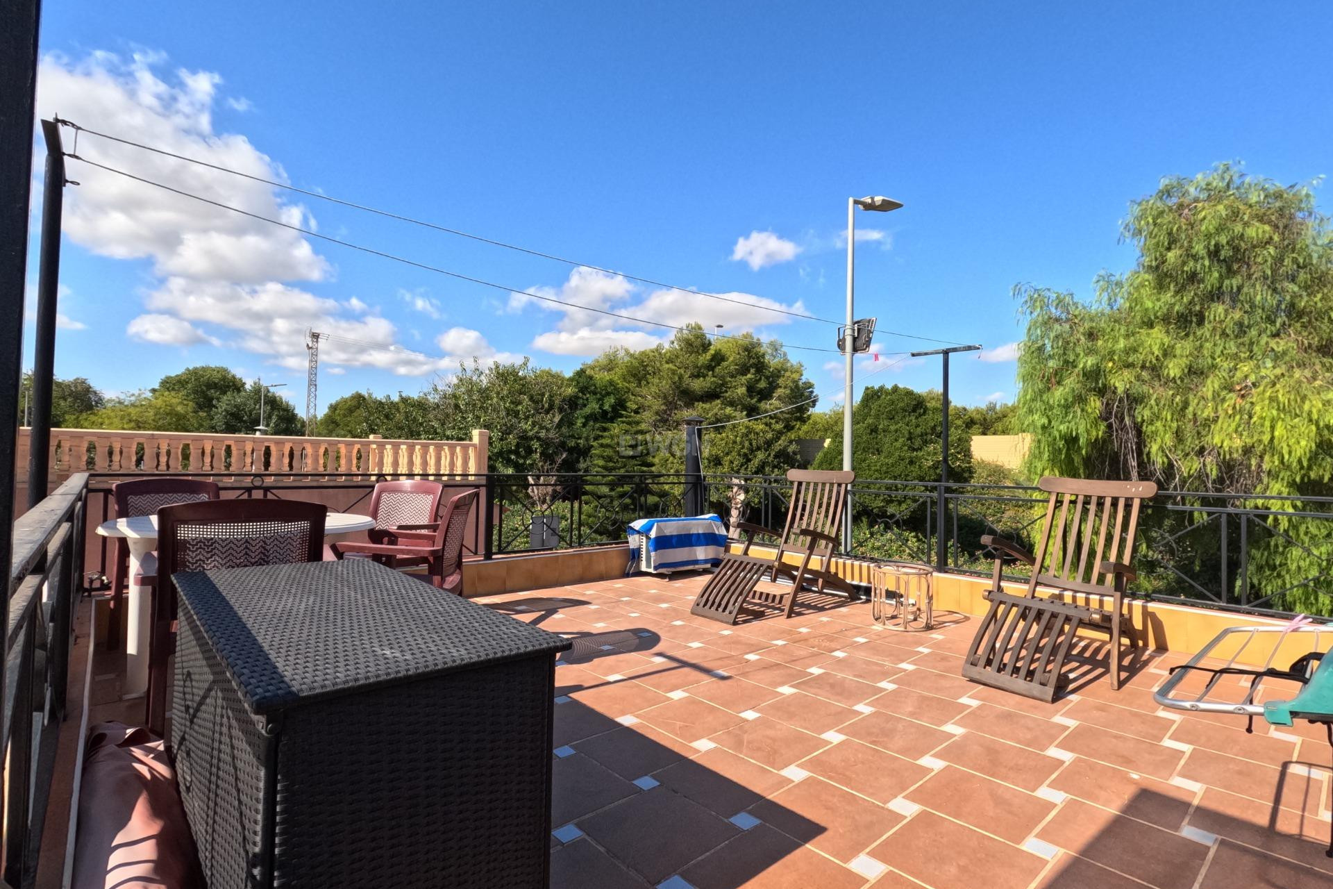 Odsprzedaż - Kamienica - Torrevieja - El Acequión - Los Náufragos