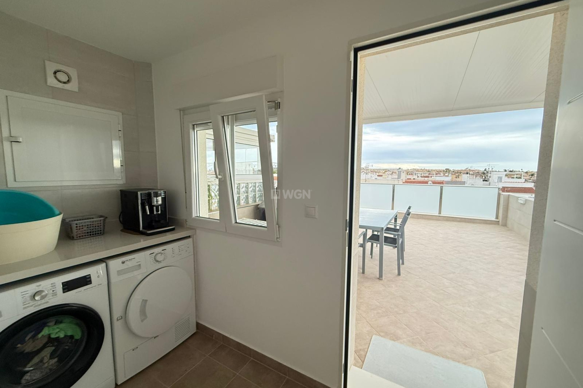 Odsprzedaż - Kamienica - Torrevieja - El Chaparral