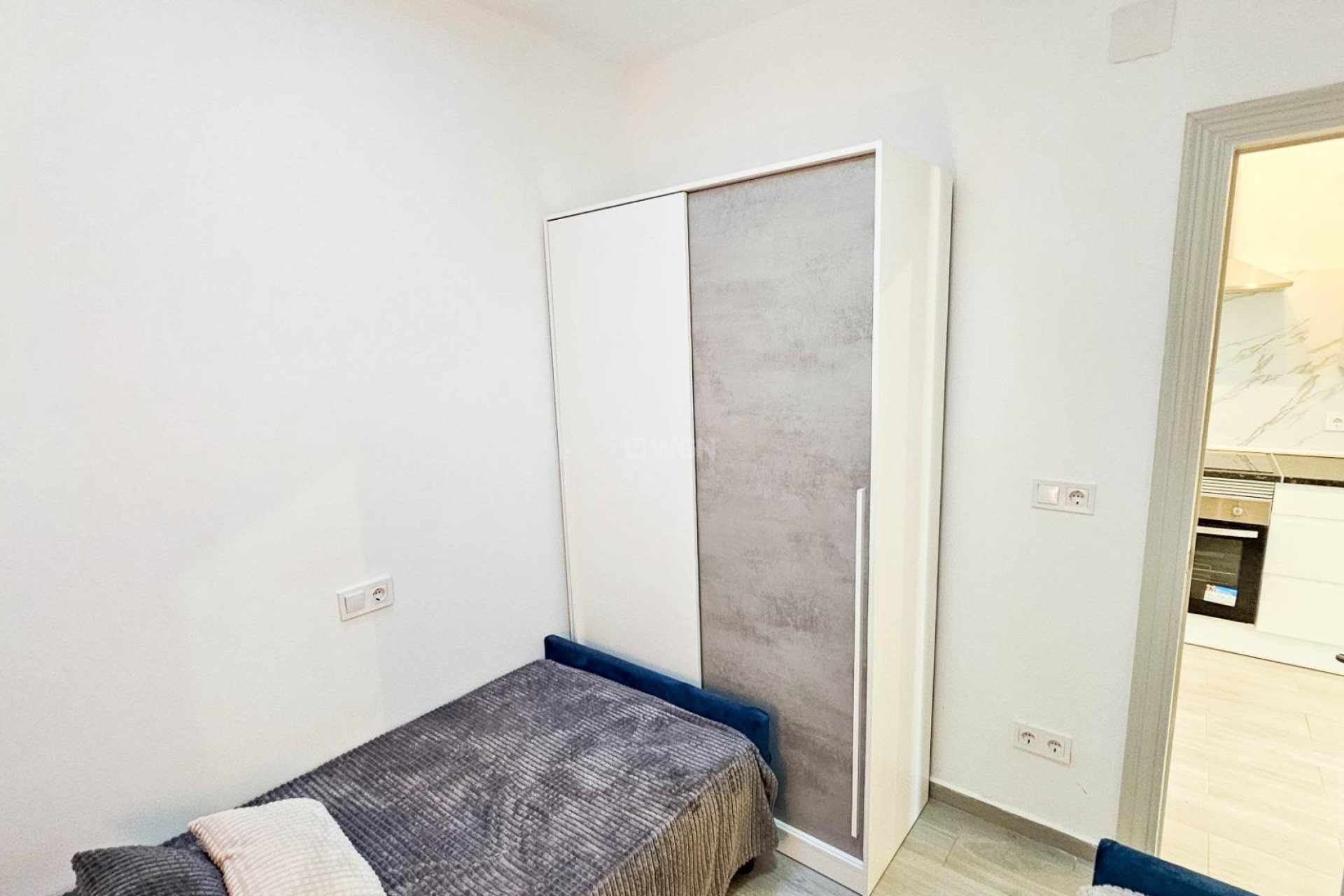 Odsprzedaż - Kamienica - Torrevieja - El Limonar