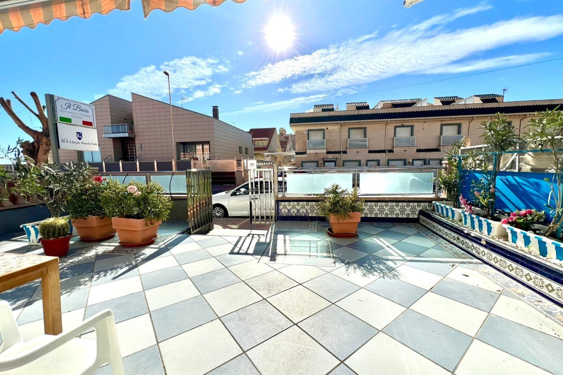 Odsprzedaż - Kamienica - Torrevieja - La Mata