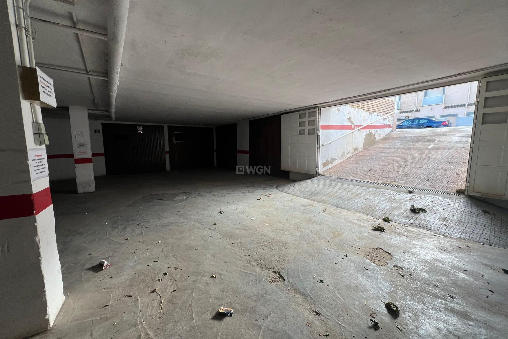 Odsprzedaż - Kamienica - Torrevieja - La Mata