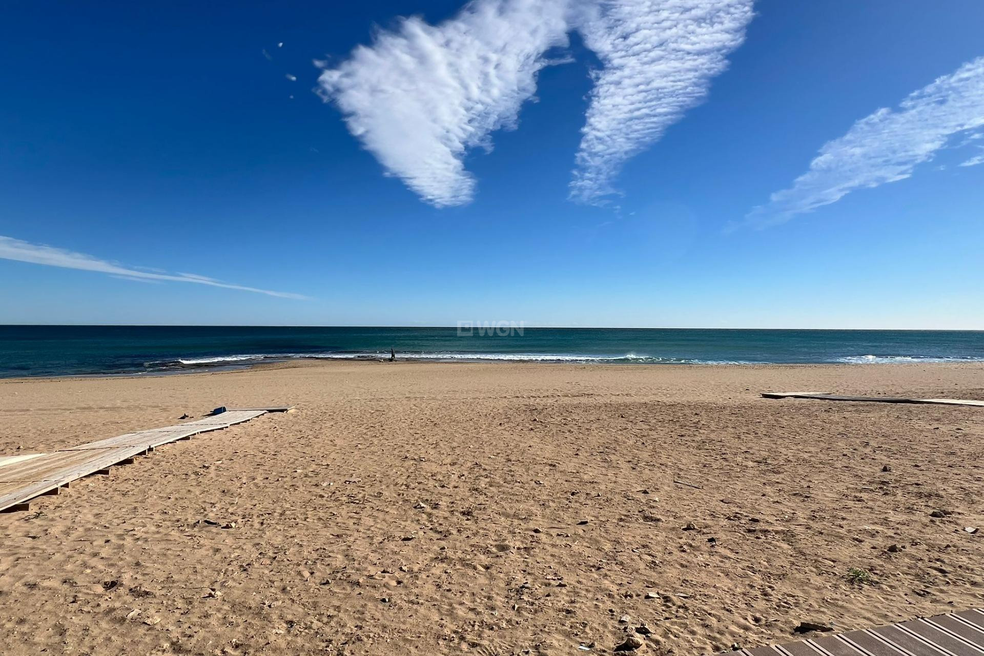 Odsprzedaż - Kamienica - Torrevieja - La Mata