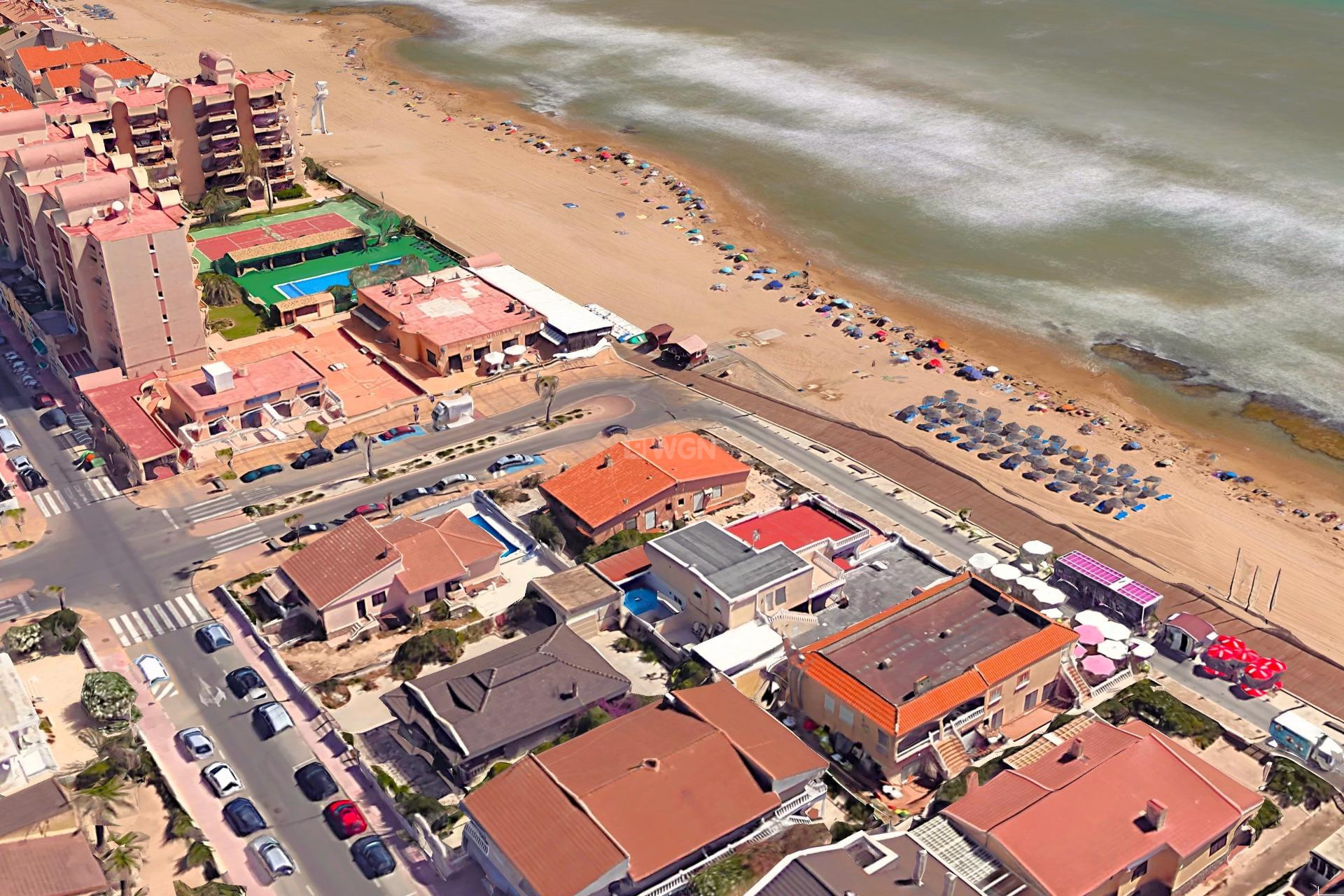 Odsprzedaż - Kamienica - Torrevieja - La Mata