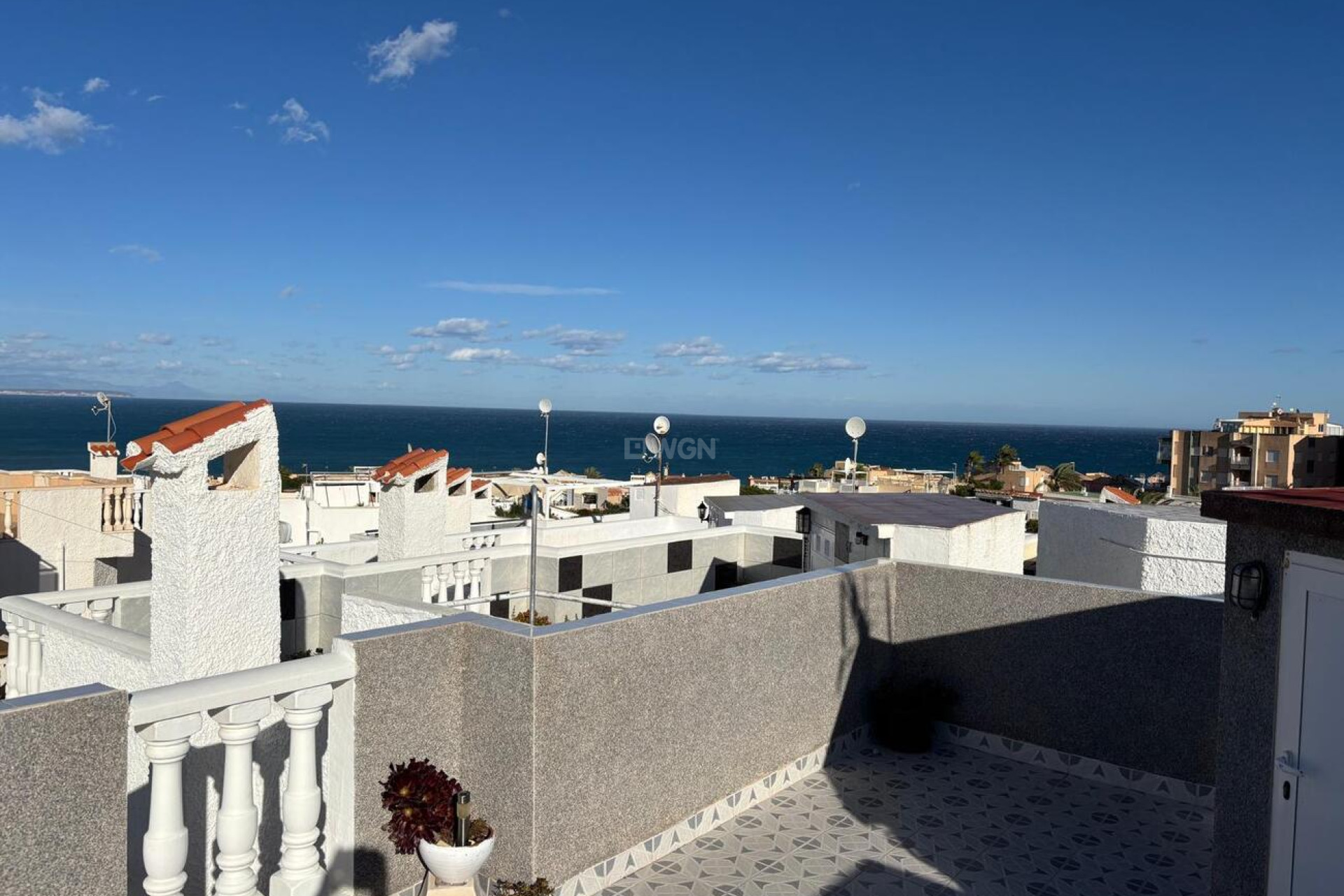 Odsprzedaż - Kamienica - Torrevieja - La Provensa